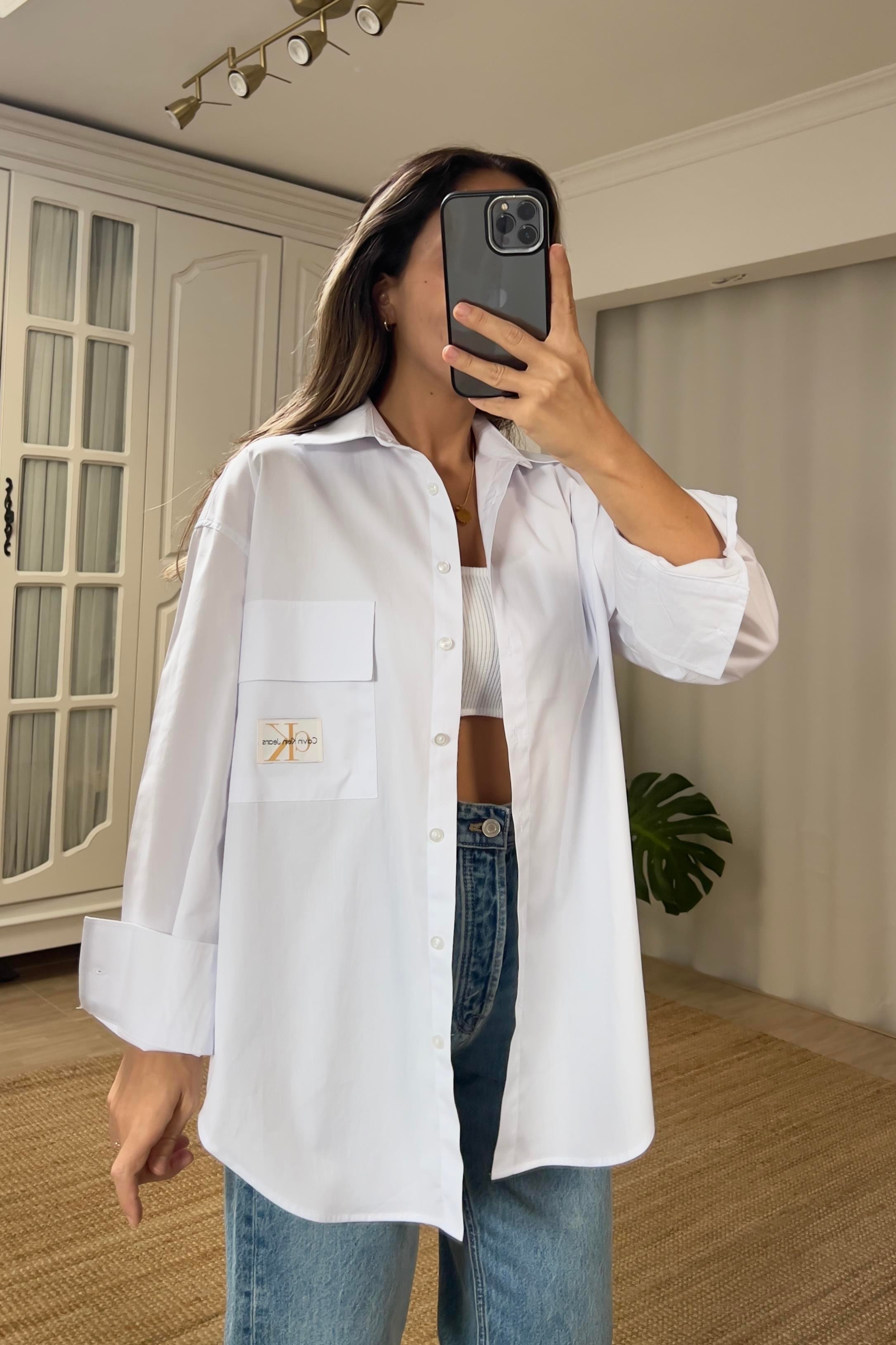 Beyaz Logolu Oversize Poplin Gömlek  uygun fiyatlarda www.butikhola.com adresinde