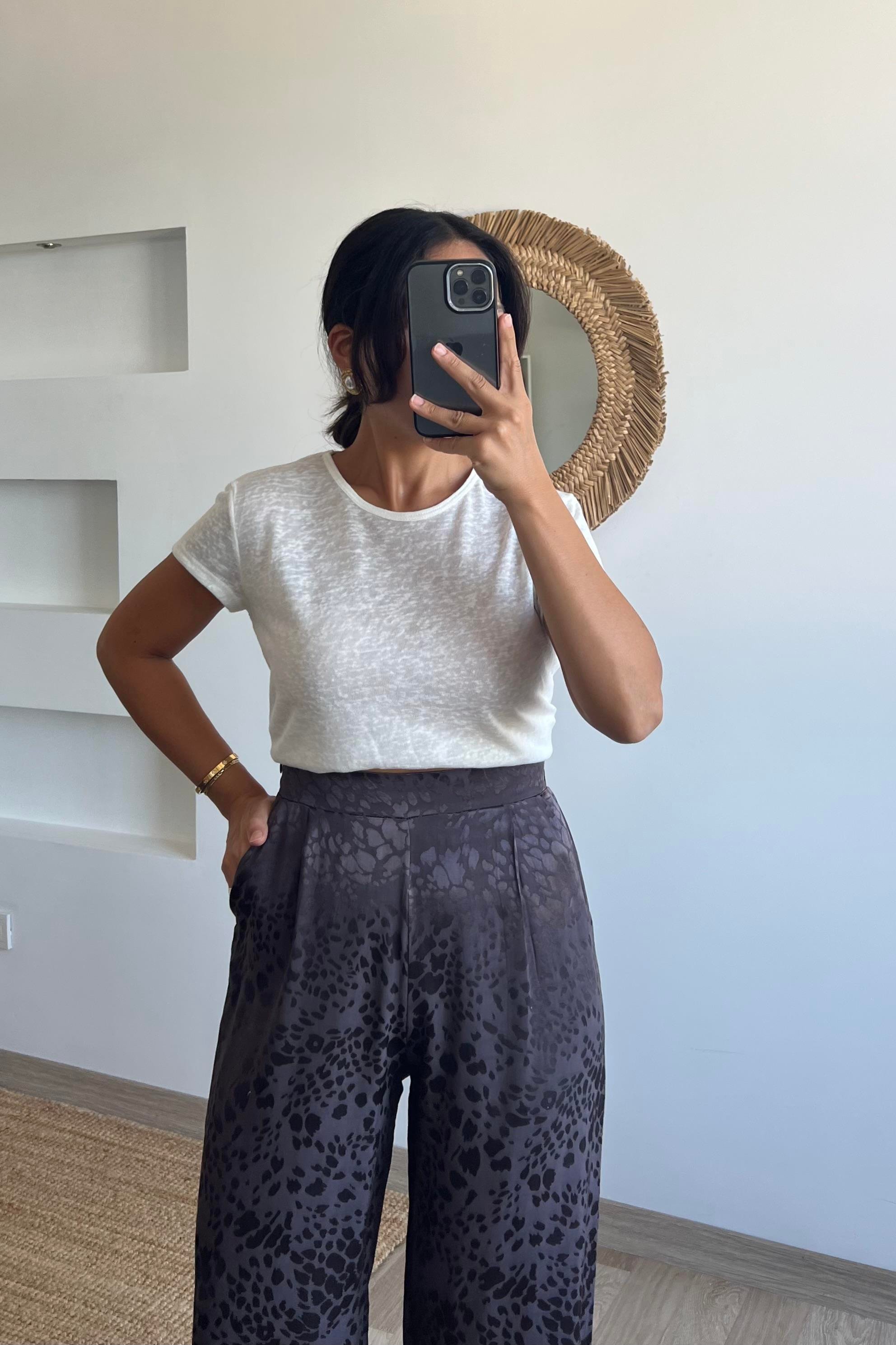 Beyaz MD Keten Tshirt uygun fiyatlarda www.butikhola.com adresinde