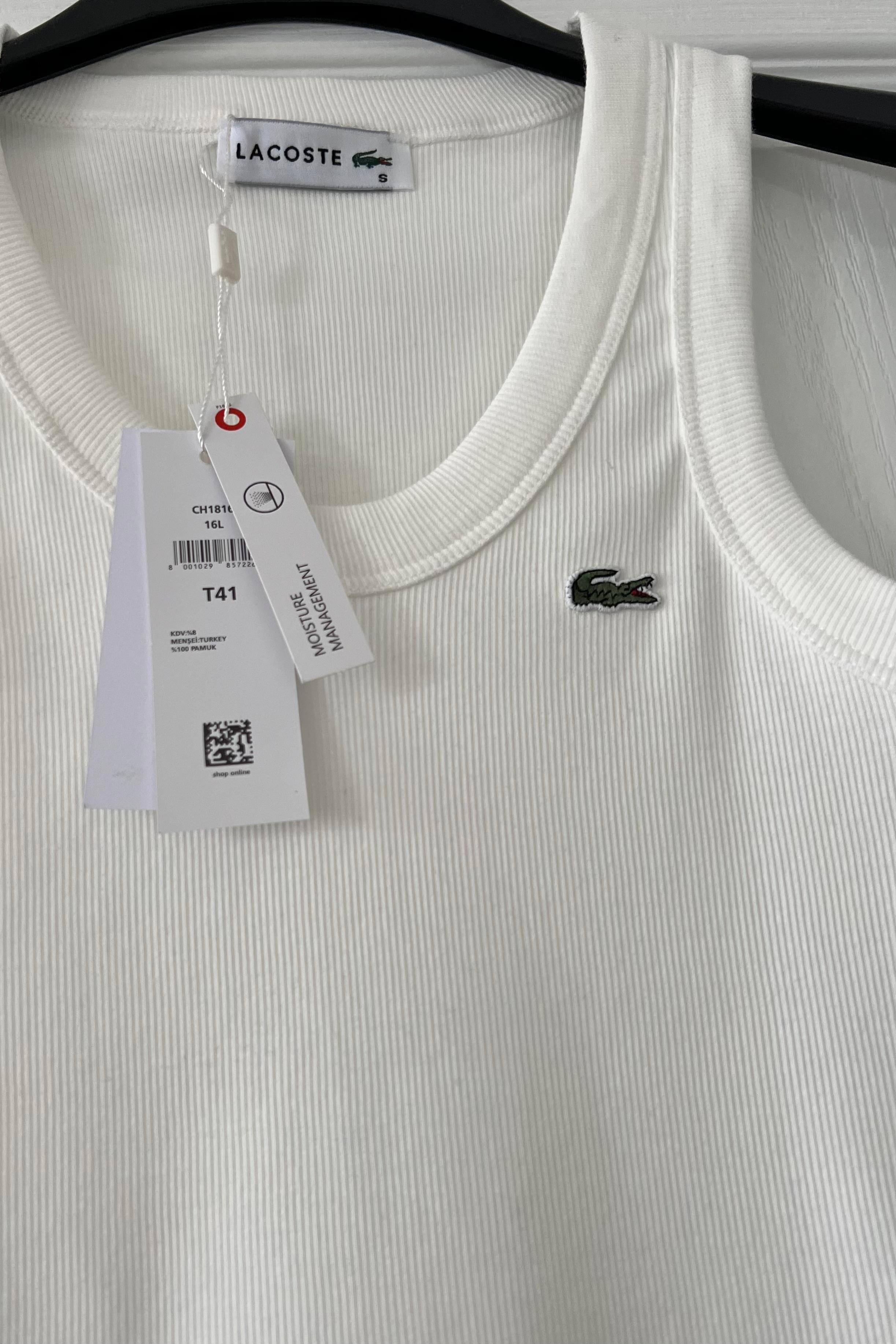 Beyaz Mini Logolu Kolsuz Tshirt uygun fiyatlarda www.butikhola.com adresinde