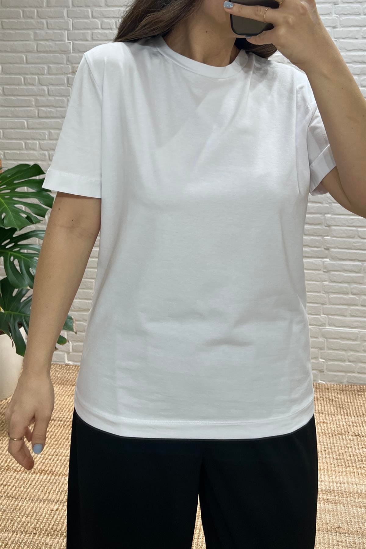 Beyaz Orjinal Marka Likralı Basic Tshirt uygun fiyatlarda www.butikhola.com adresinde