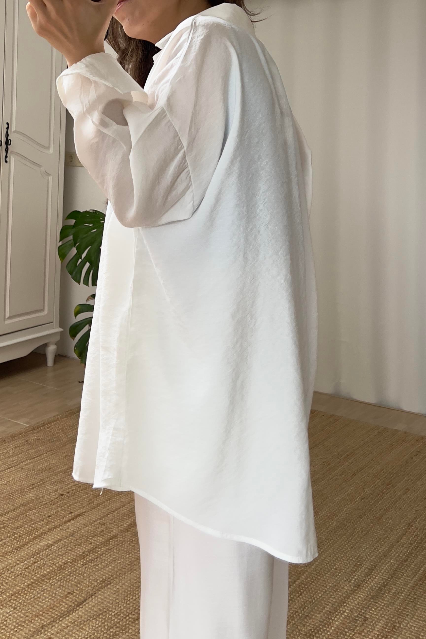 Beyaz Oversize Tensel Gömlek  uygun fiyatlarda www.butikhola.com adresinde
