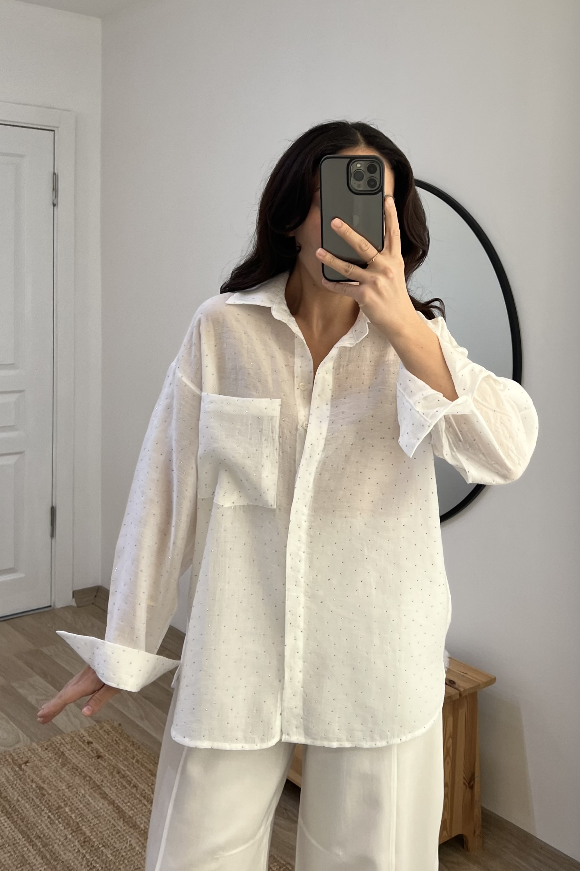 Beyaz Taşlı Tensel Gömlek uygun fiyatlarda www.butikhola.com adresinde