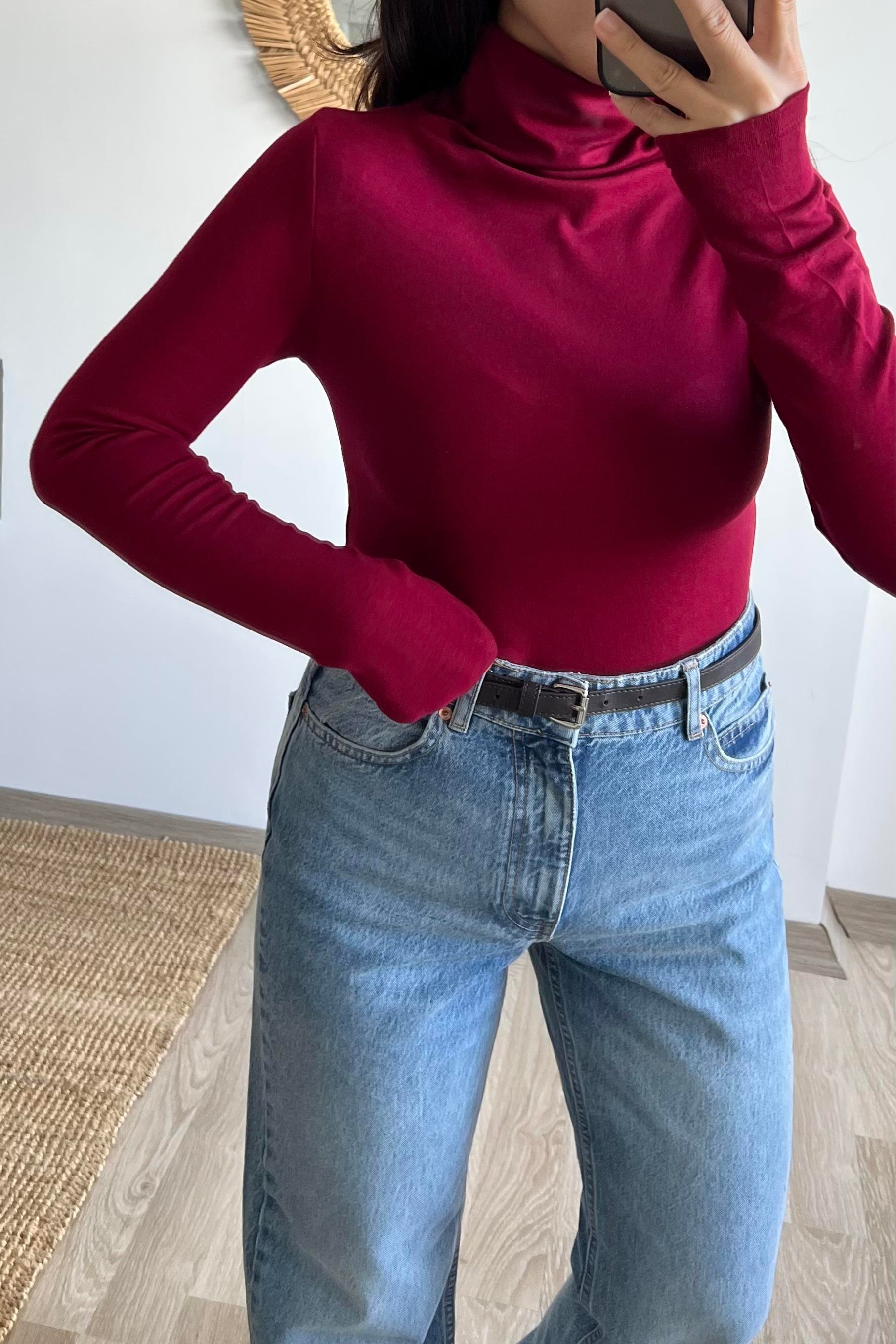 Bordo Boğazlı Yumuşak Dokulu Bluz  uygun fiyatlarda www.butikhola.com adresinde