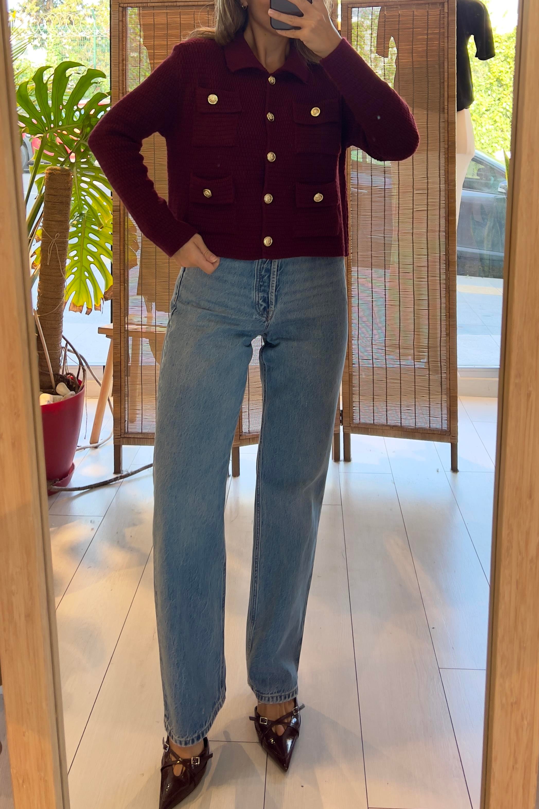 Bordo Cepli ve Gold Düğme Detaylı Hırka  uygun fiyatlarda www.butikhola.com adresinde