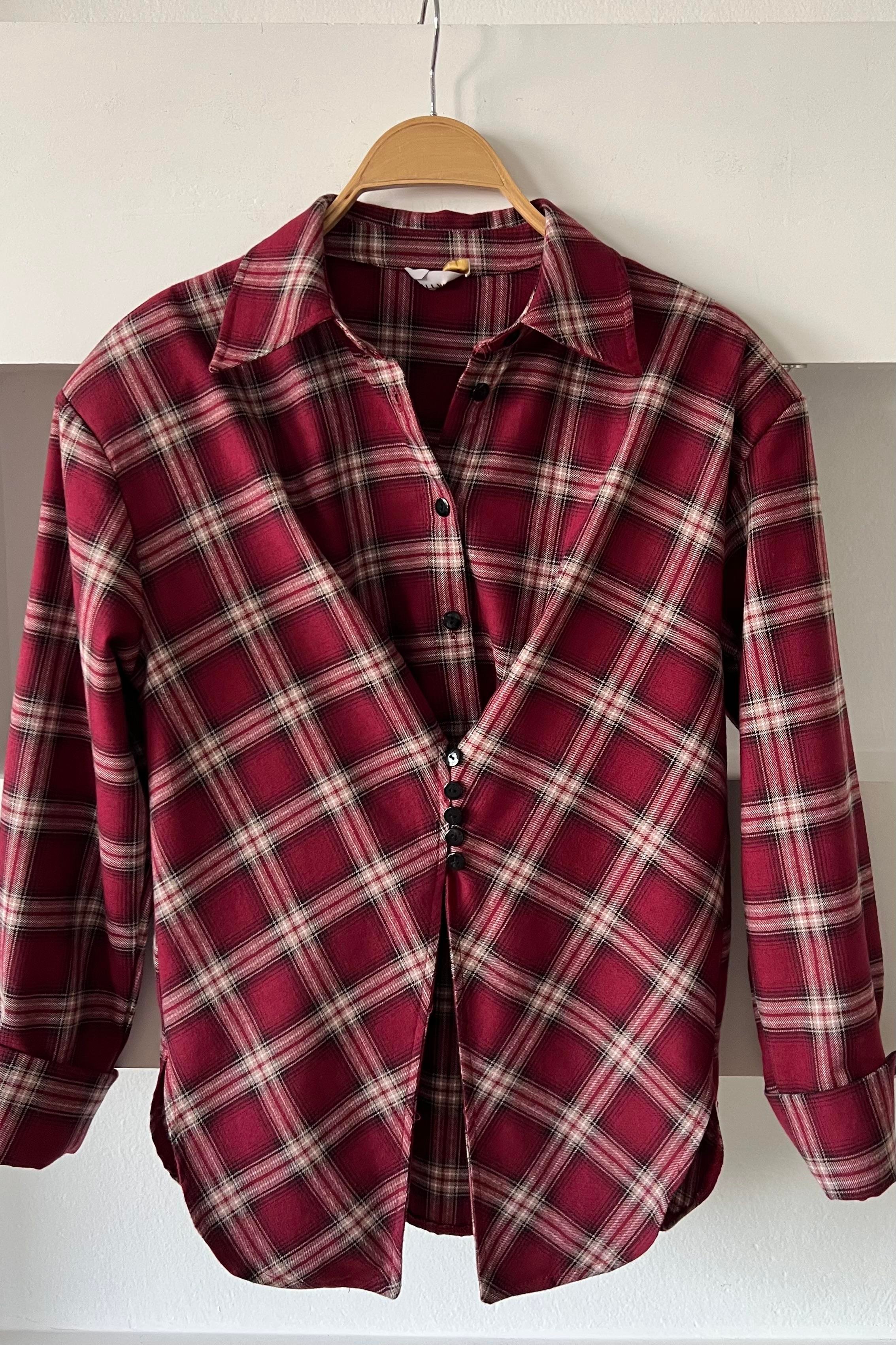 Bordo Ekoseli Tasarım Gömlek uygun fiyatlarda www.butikhola.com adresinde