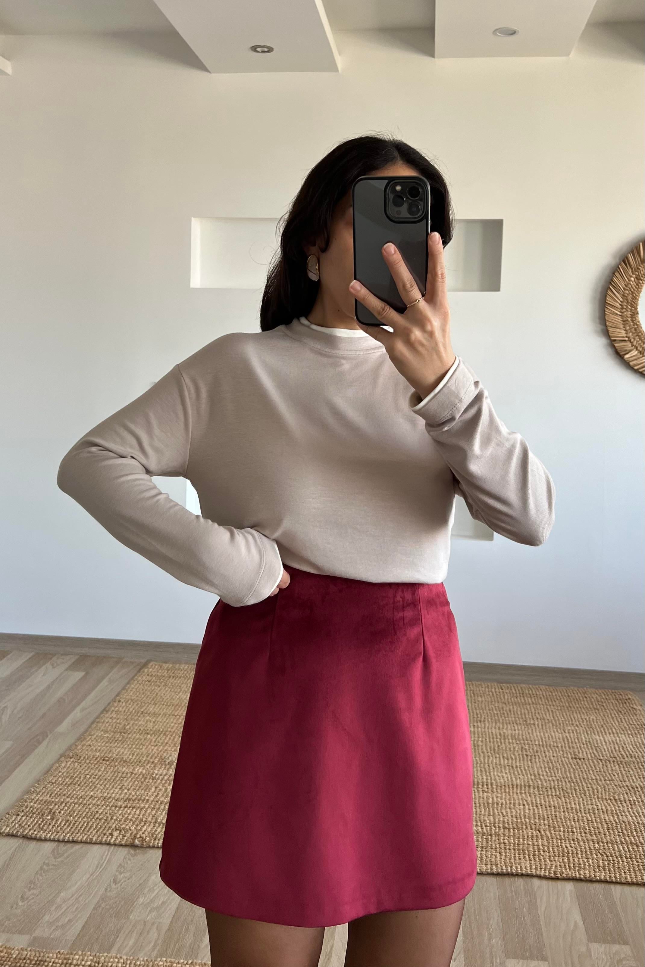 Bordo Kadife Mini Etek uygun fiyatlarda www.butikhola.com adresinde