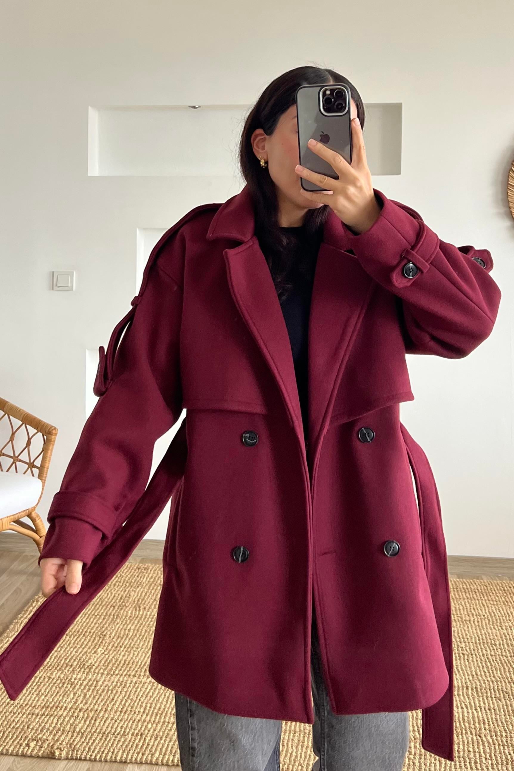 Bordo Kuşaklı Ara Boy Kaşe Kaban uygun fiyatlarda www.butikhola.com adresinde