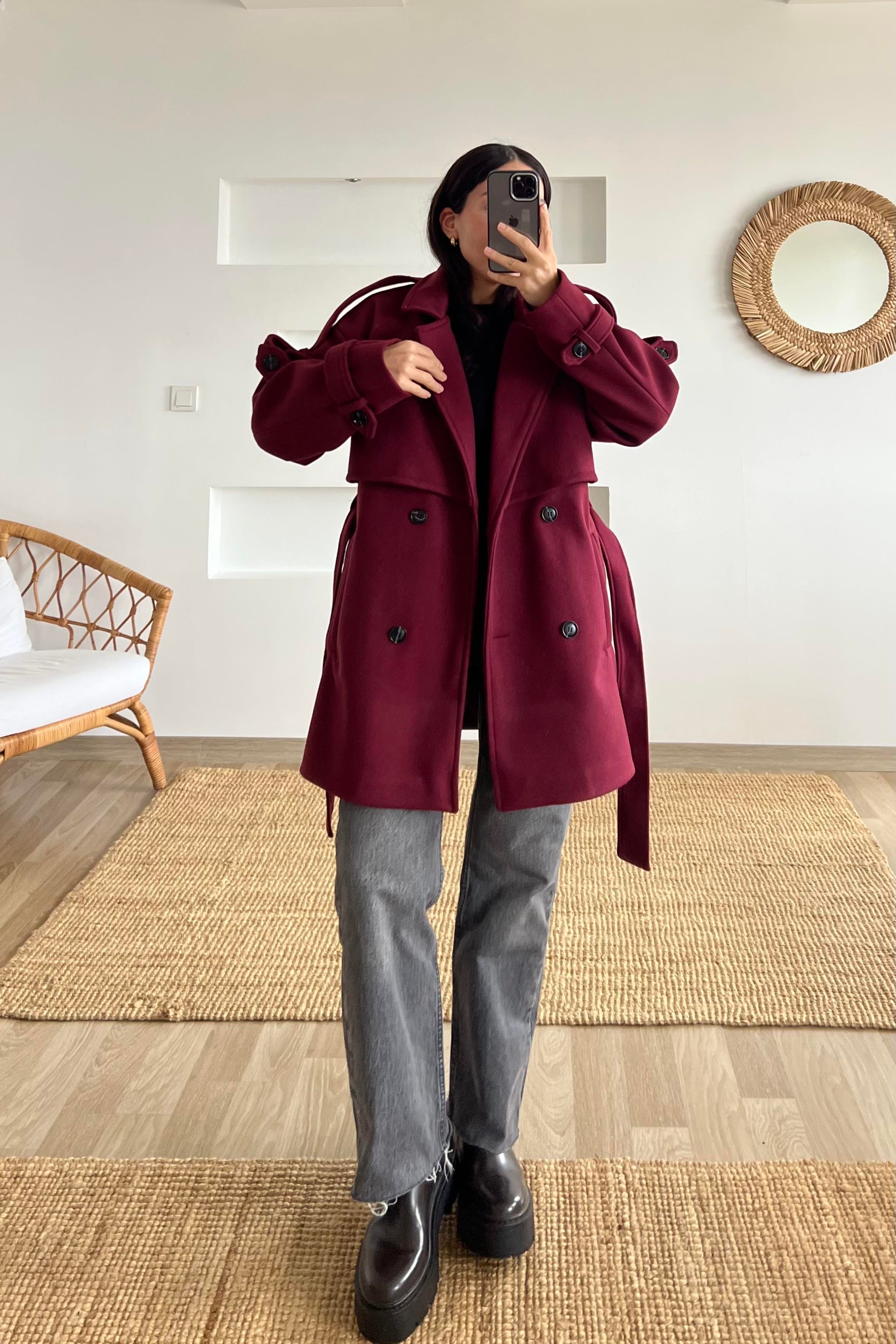 Bordo Kuşaklı Ara Boy Kaşe Kaban uygun fiyatlarda www.butikhola.com adresinde