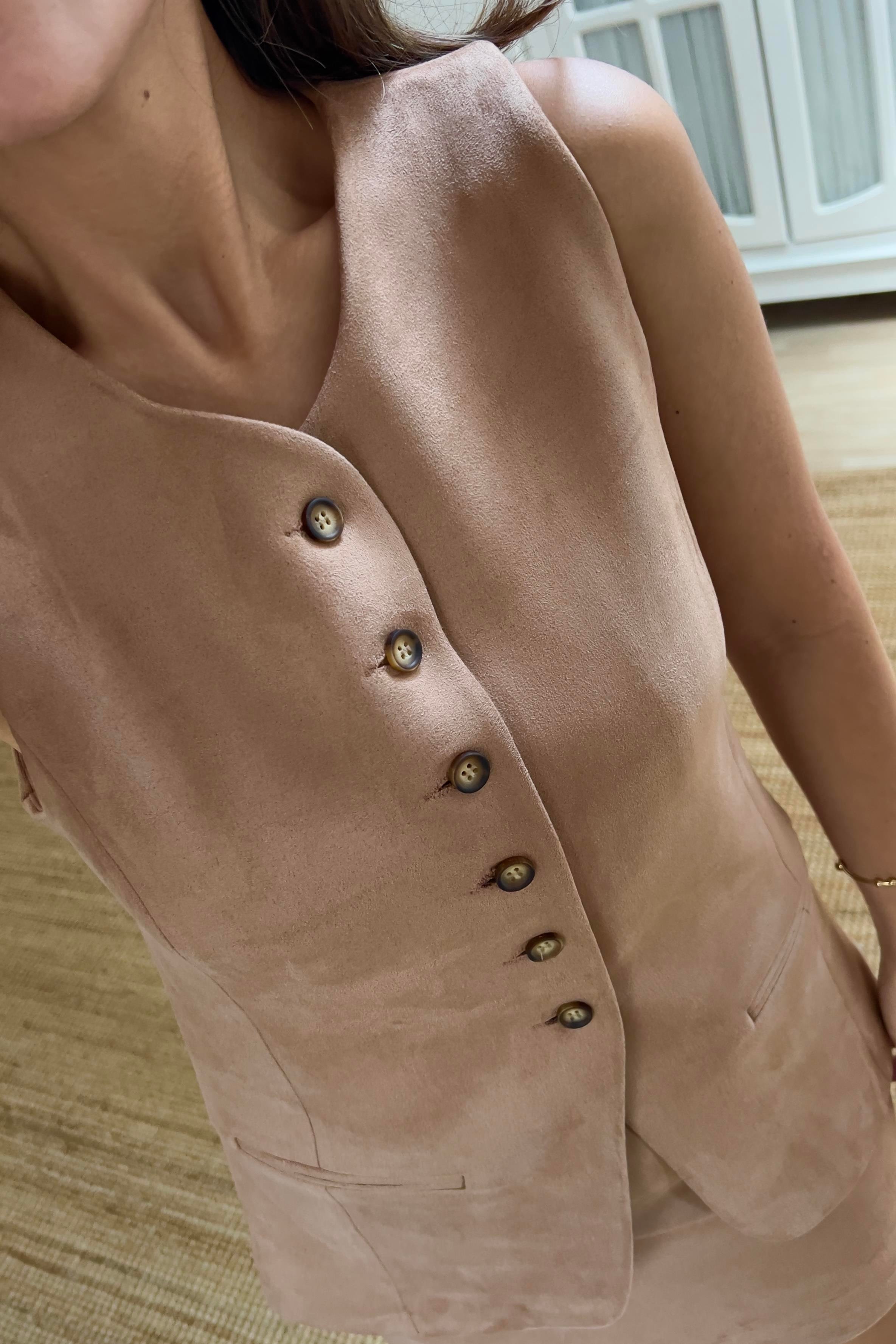 Camel Premium Süet Yelek uygun fiyatlarda www.butikhola.com adresinde