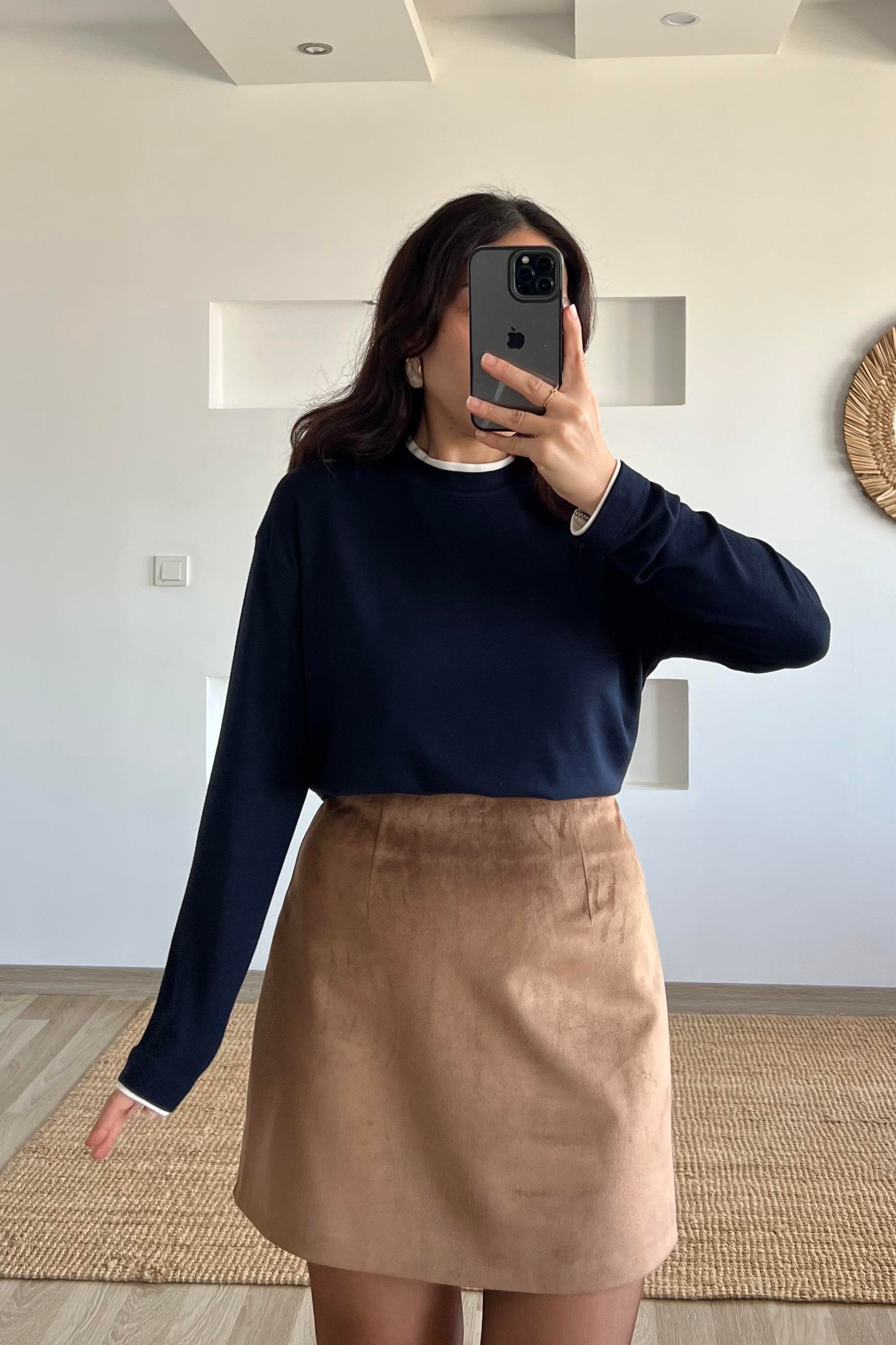 Camel Rengi Kadife Mini Etek uygun fiyatlarda www.butikhola.com adresinde