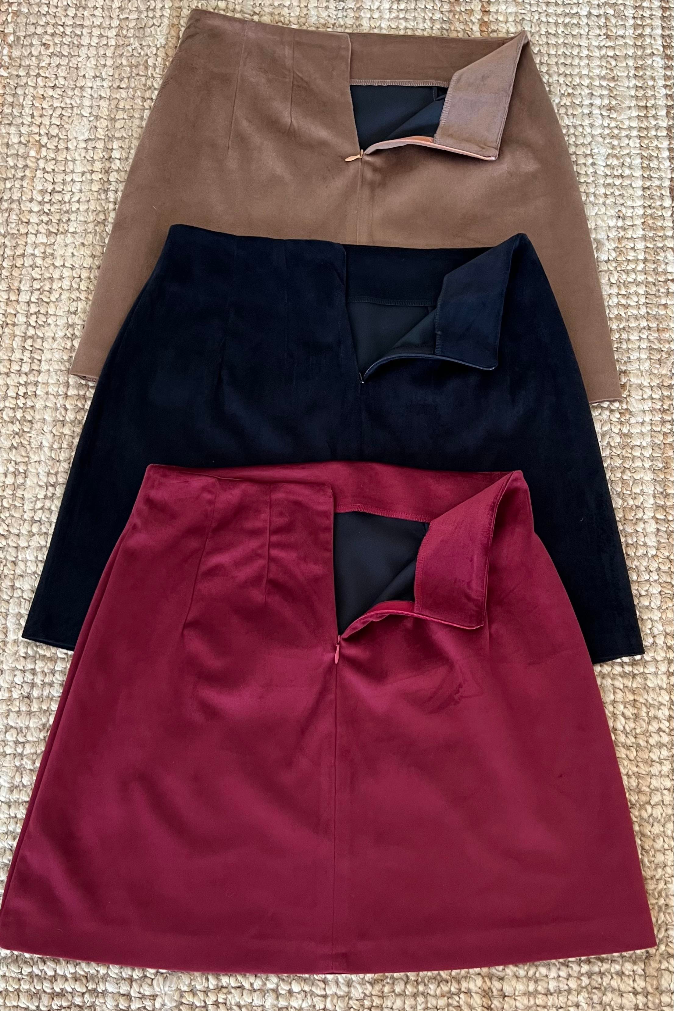 Camel Rengi Kadife Mini Etek uygun fiyatlarda www.butikhola.com adresinde