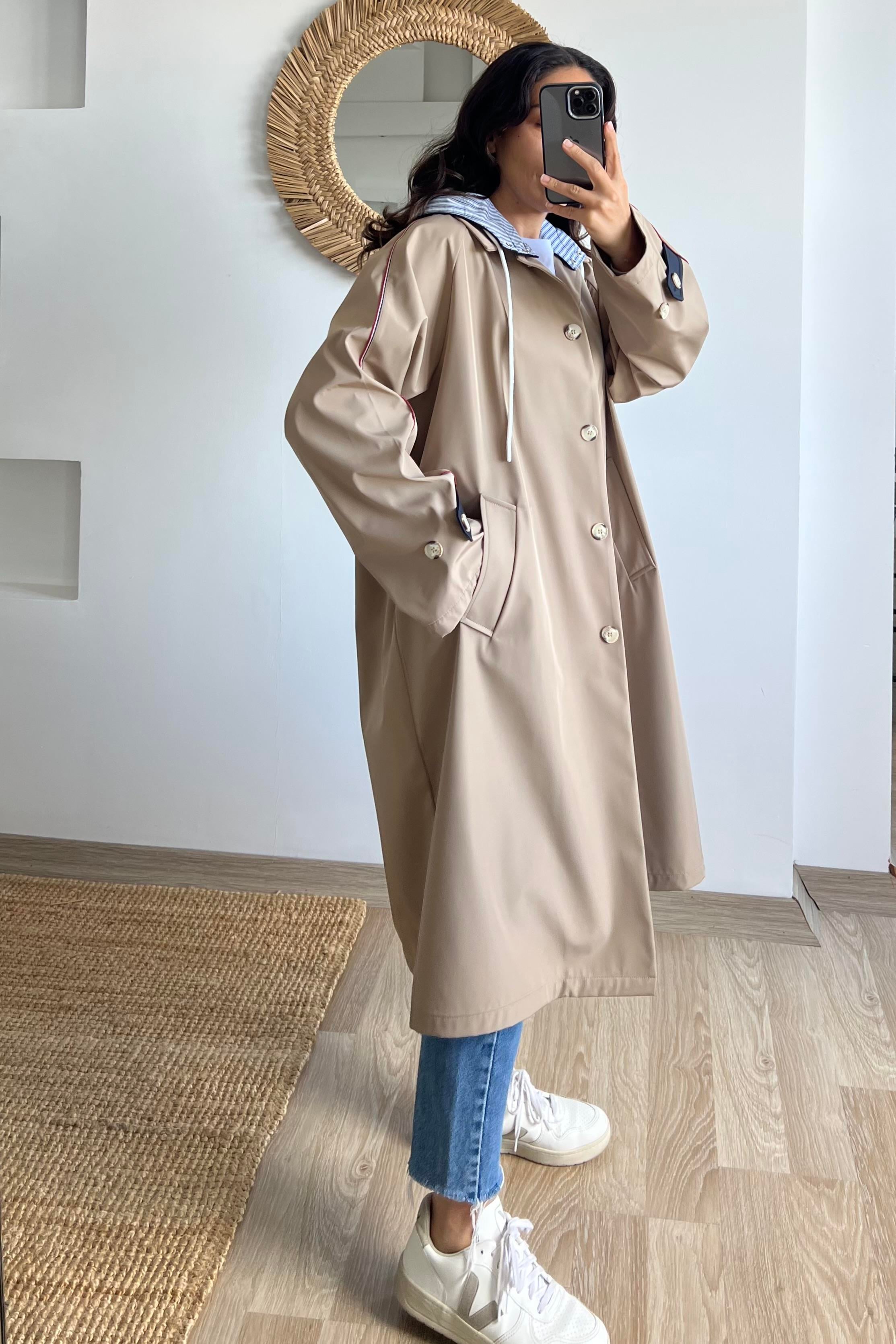 Çıkarılabilir Kapüşonlu Waterproof Trençkot uygun fiyatlarda www.butikhola.com adresinde