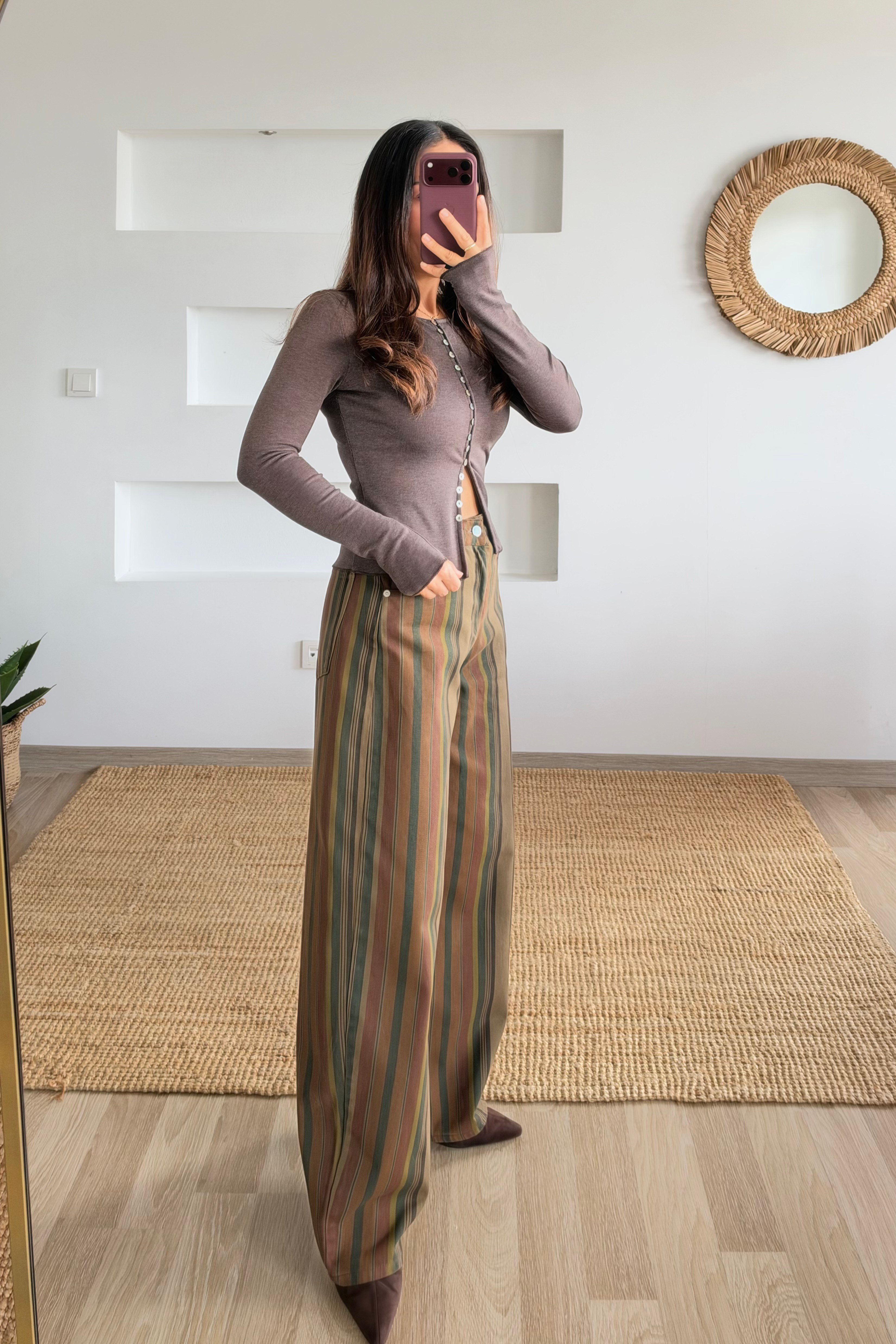 Çizgili Rahat Kalıp Jean uygun fiyatlarda www.butikhola.com adresinde