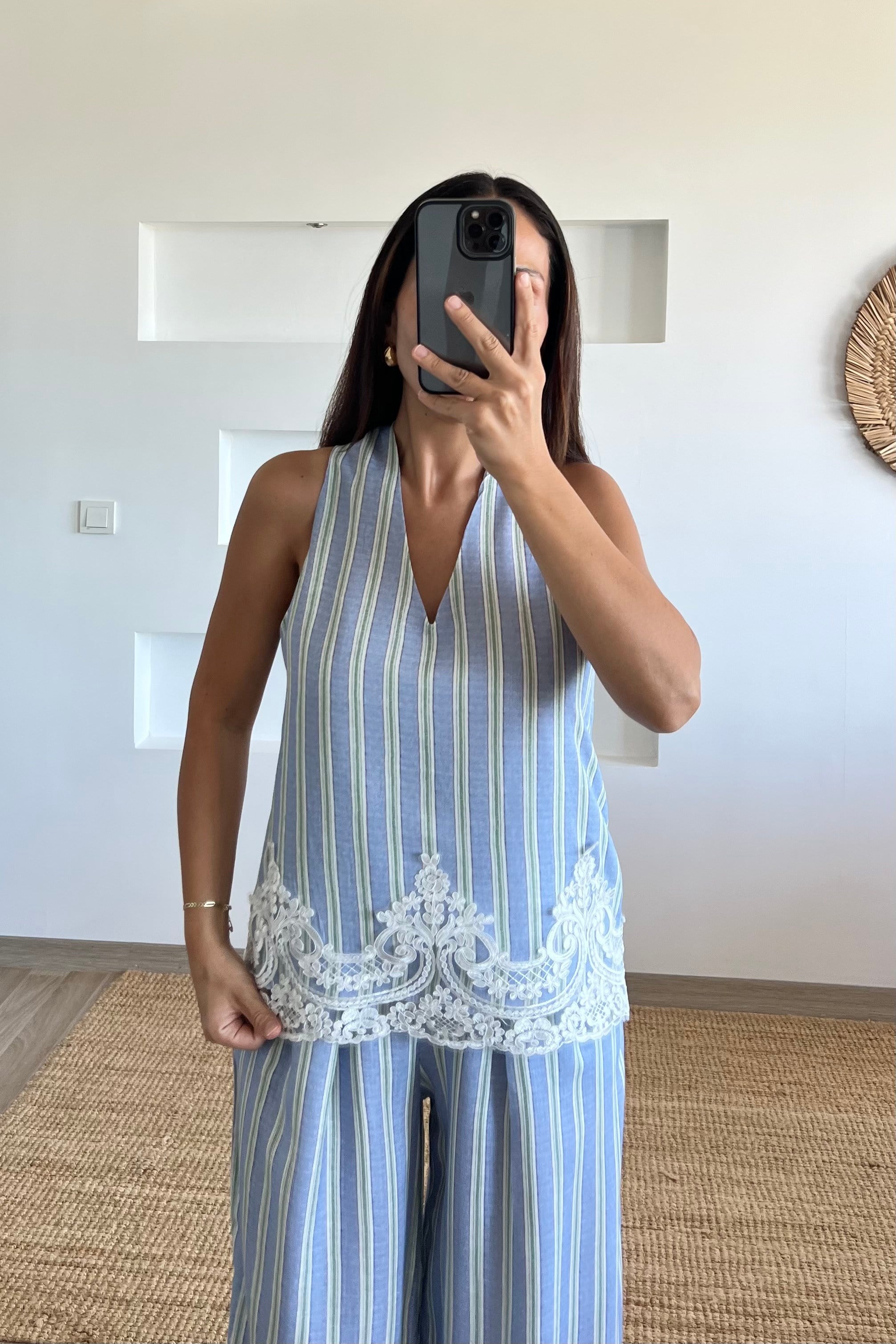 Dantel Detaylı Mavi Çizgli Palazzo Pantolon Takım uygun fiyatlarda www.butikhola.com adresinde