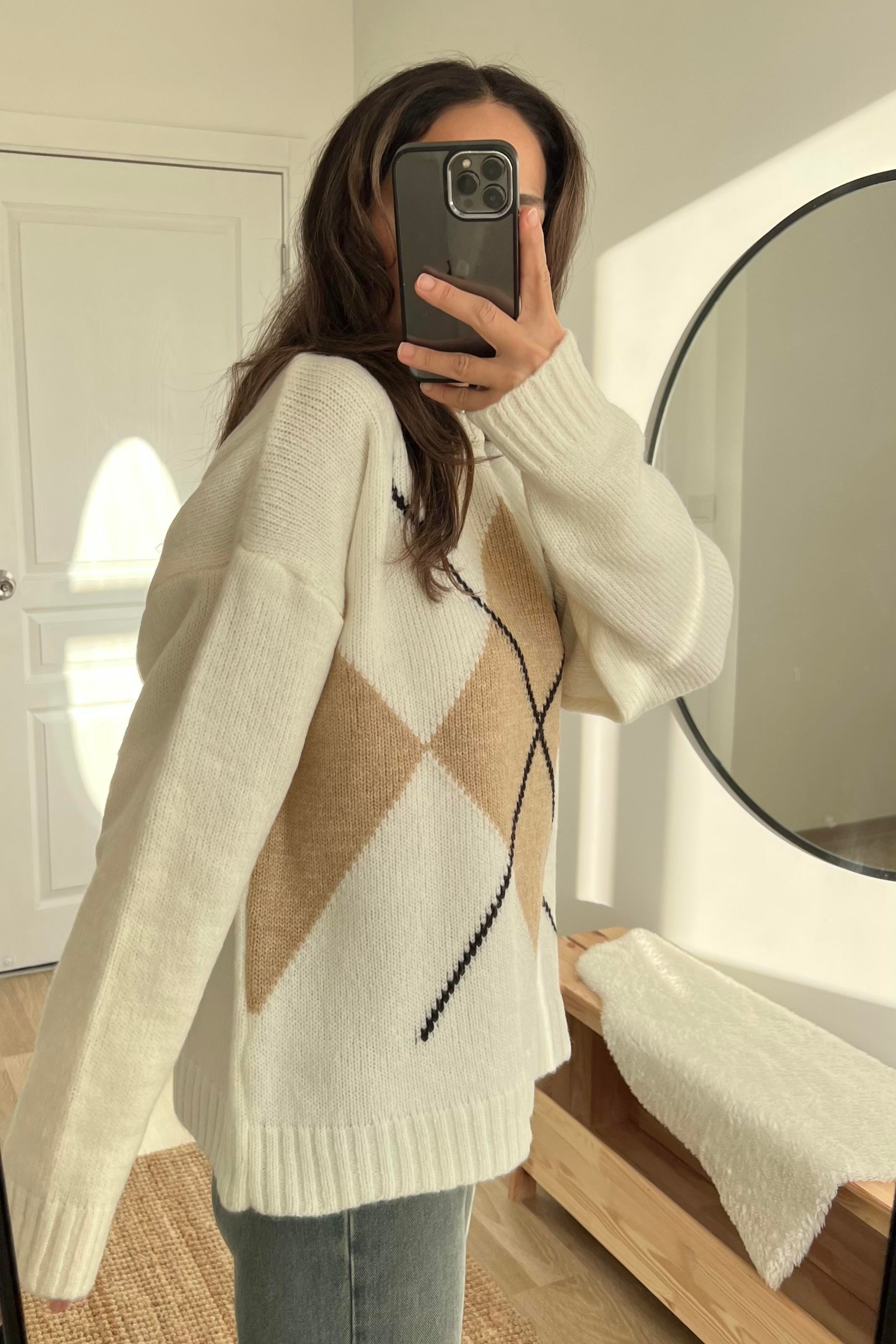 Ekru Bej Baklava Desenli Kazak uygun fiyatlarda www.butikhola.com adresinde