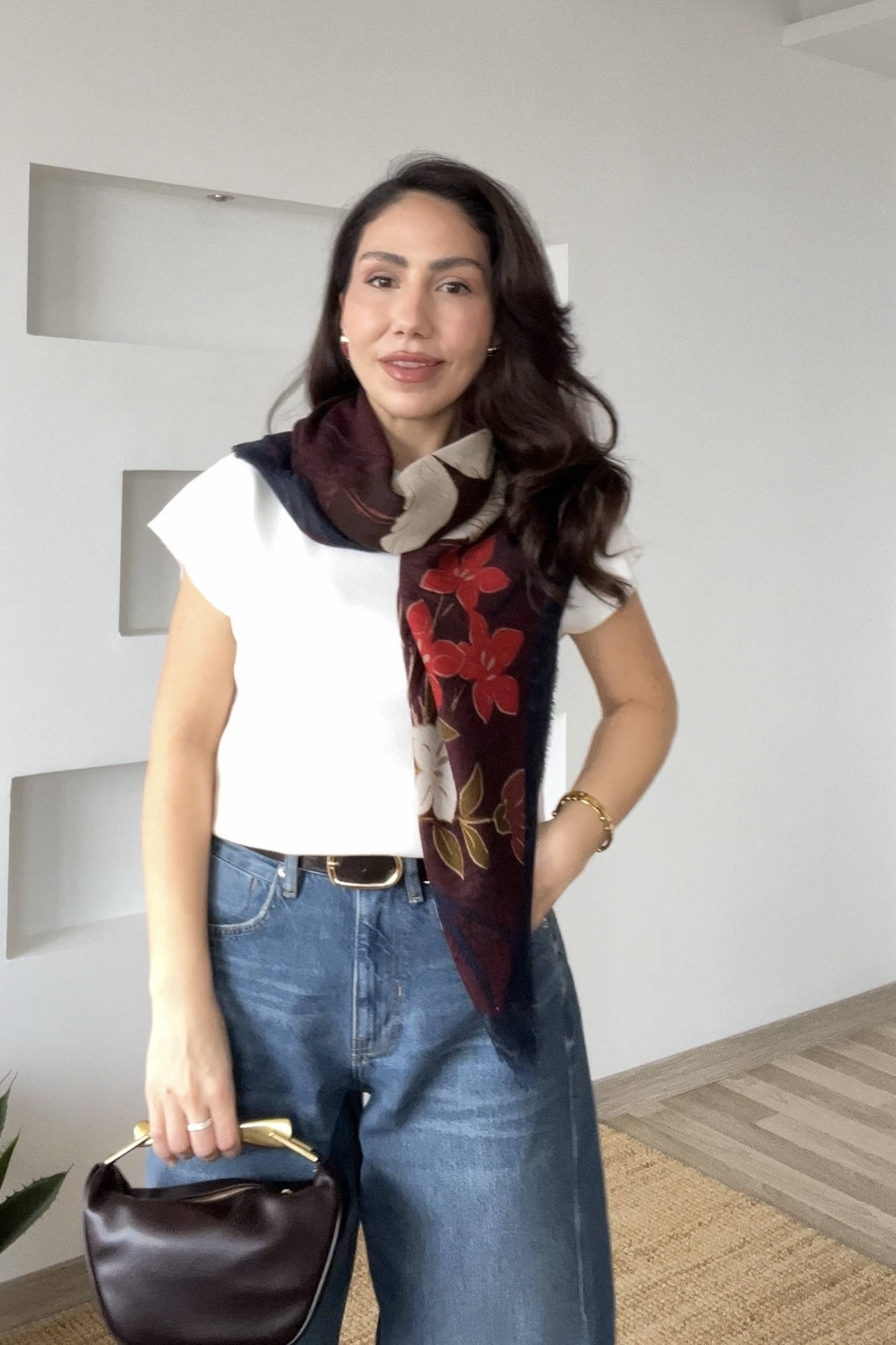 Ekru Bisiklet Yaka Kolsuz Triko uygun fiyatlarda www.butikhola.com adresinde