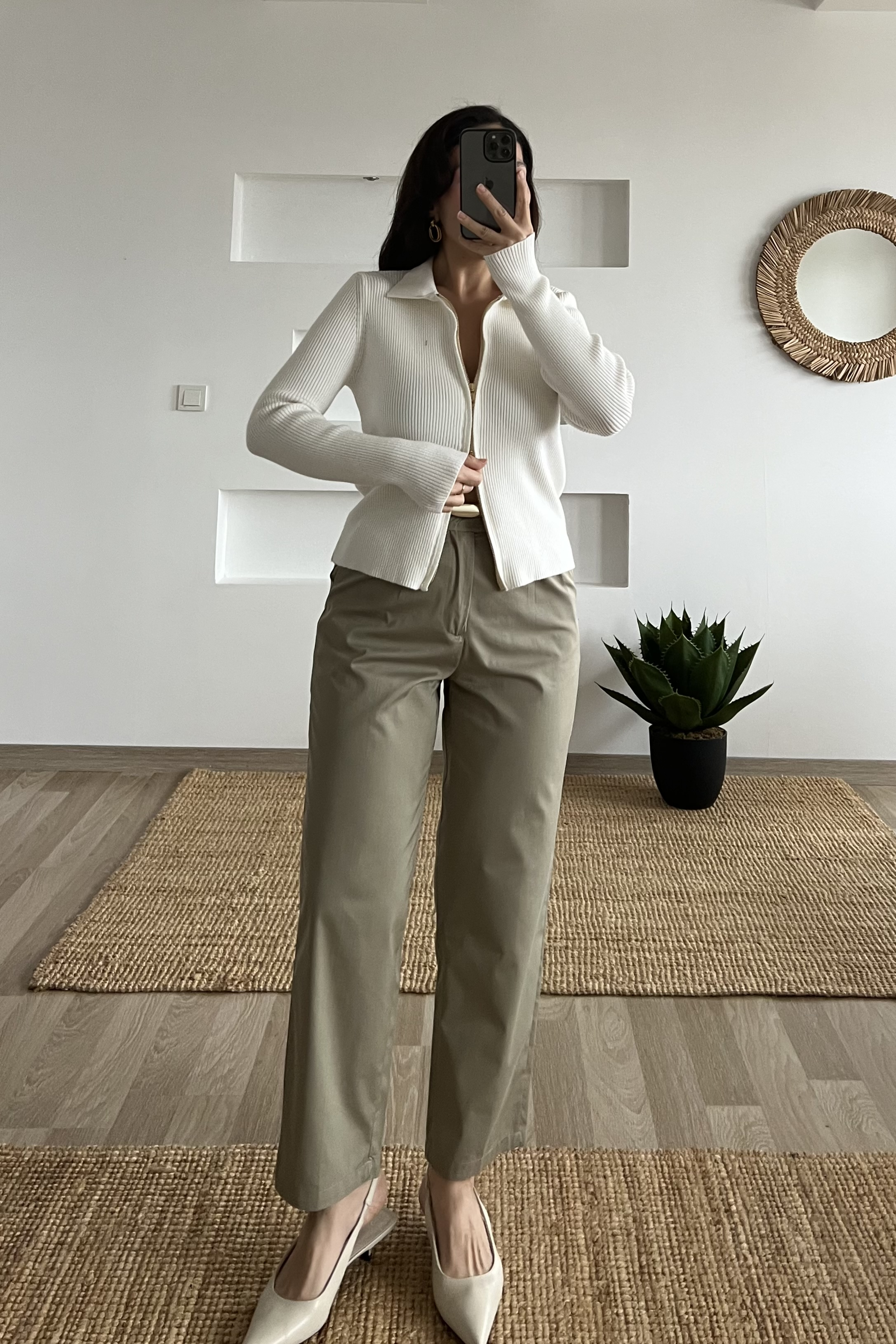 Ekru Çift Fermuarlı Polo Yaka Hırka uygun fiyatlarda www.butikhola.com adresinde