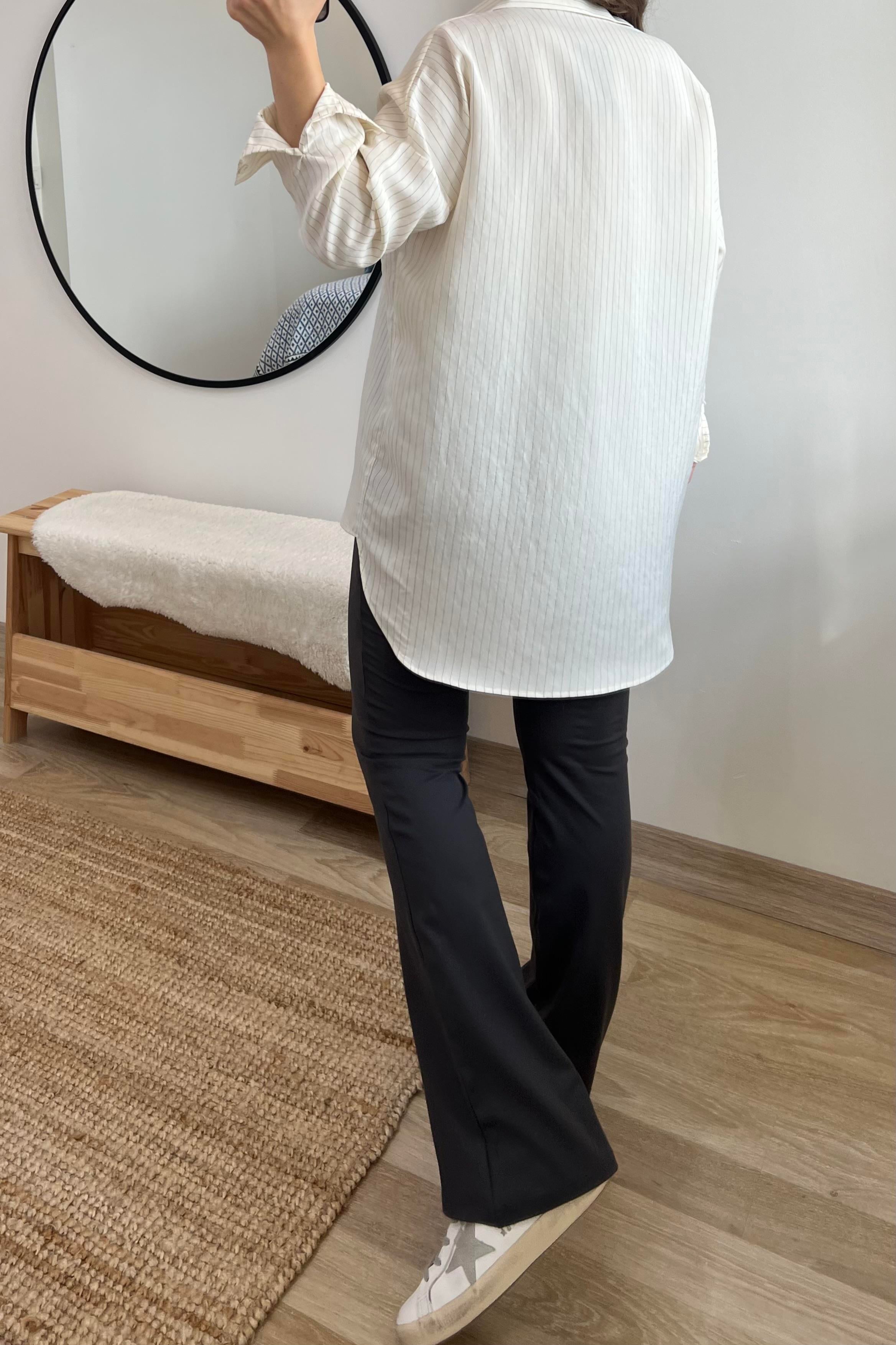 Ekru Çizgili Dökümlü Tensel Gömlek uygun fiyatlarda www.butikhola.com adresinde