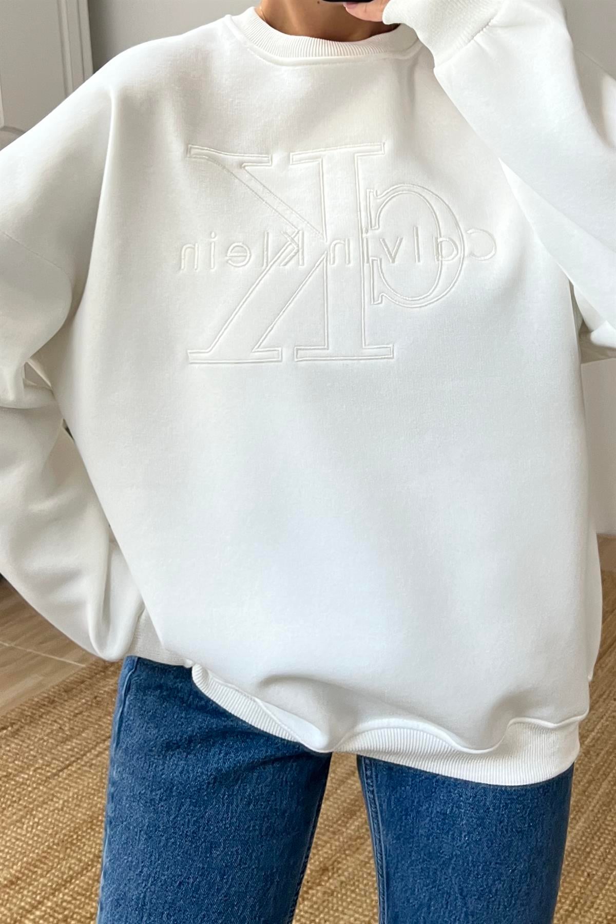 Ekru Ck Sweatshirt uygun fiyatlarda www.butikhola.com adresinde