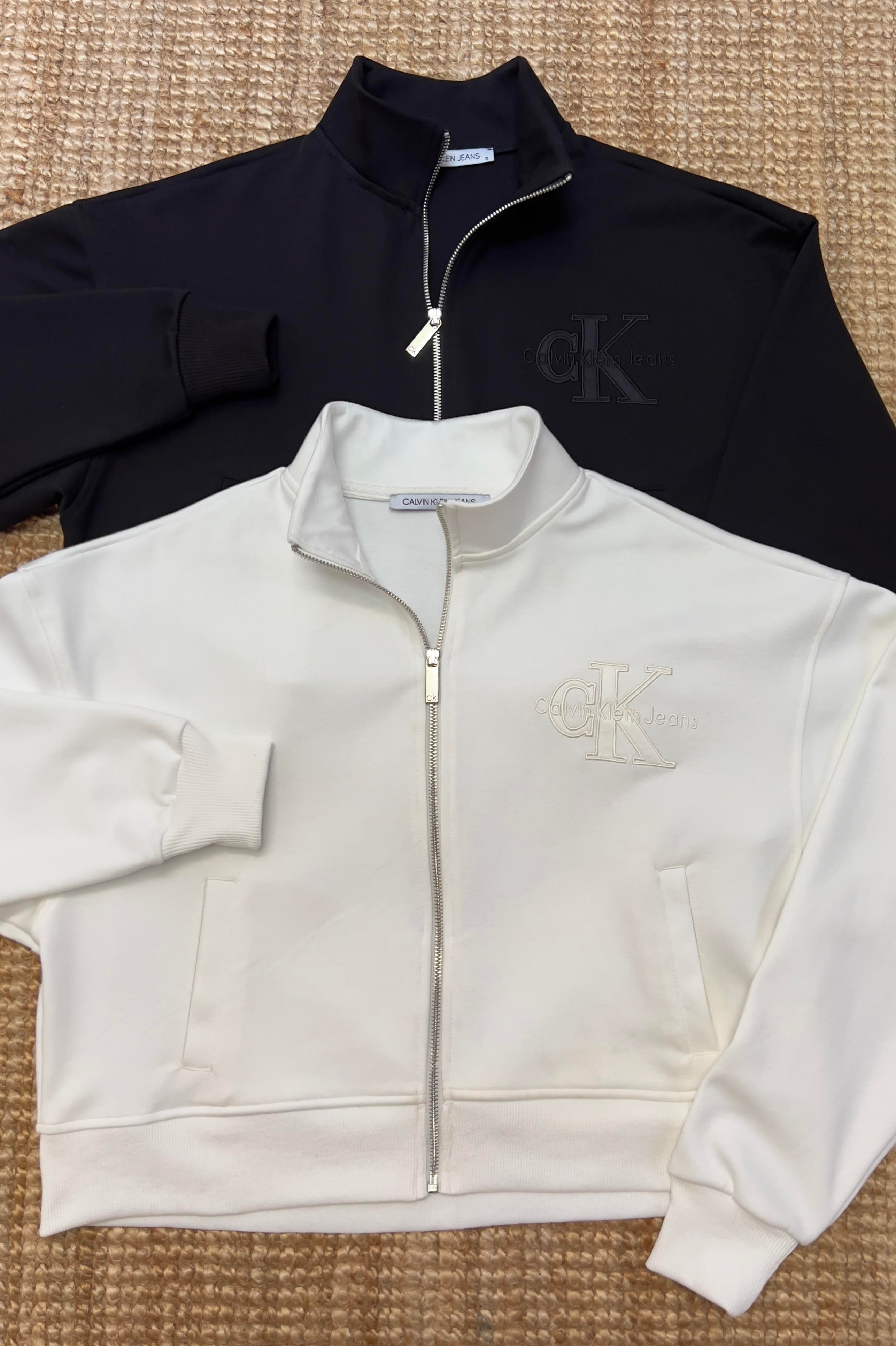 Ekru Logo Nakışlı Fermuarlı Sweatshirt uygun fiyatlarda www.butikhola.com adresinde