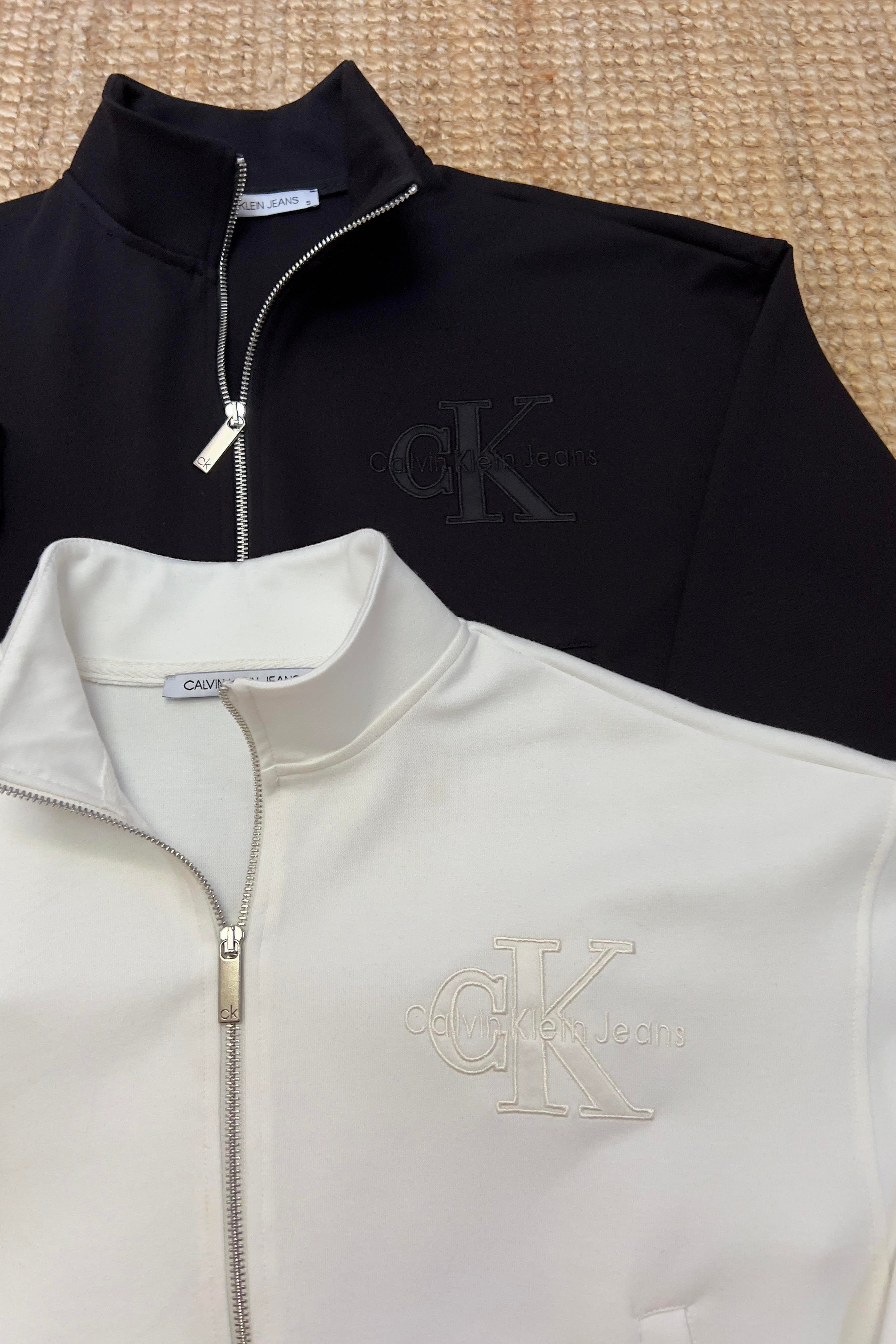 Ekru Logo Nakışlı Fermuarlı Sweatshirt uygun fiyatlarda www.butikhola.com adresinde