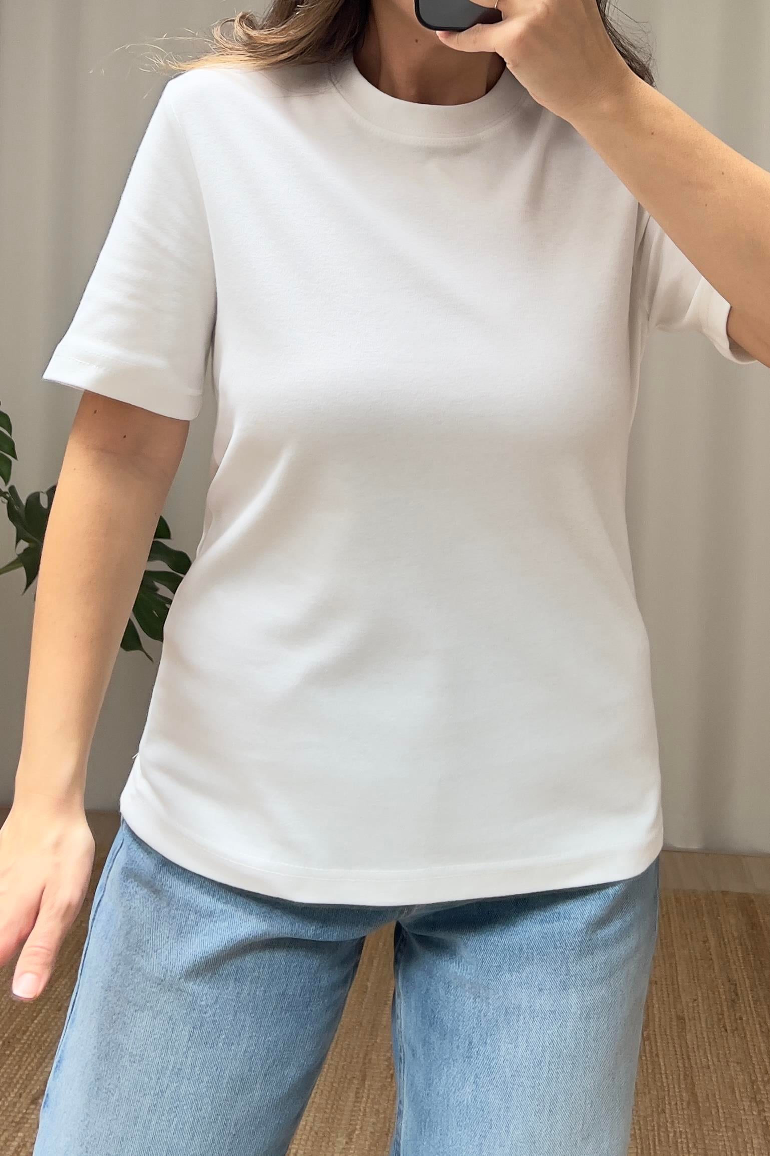 Ekru Organik Pamuklu Basic Tshirt uygun fiyatlarda www.butikhola.com adresinde