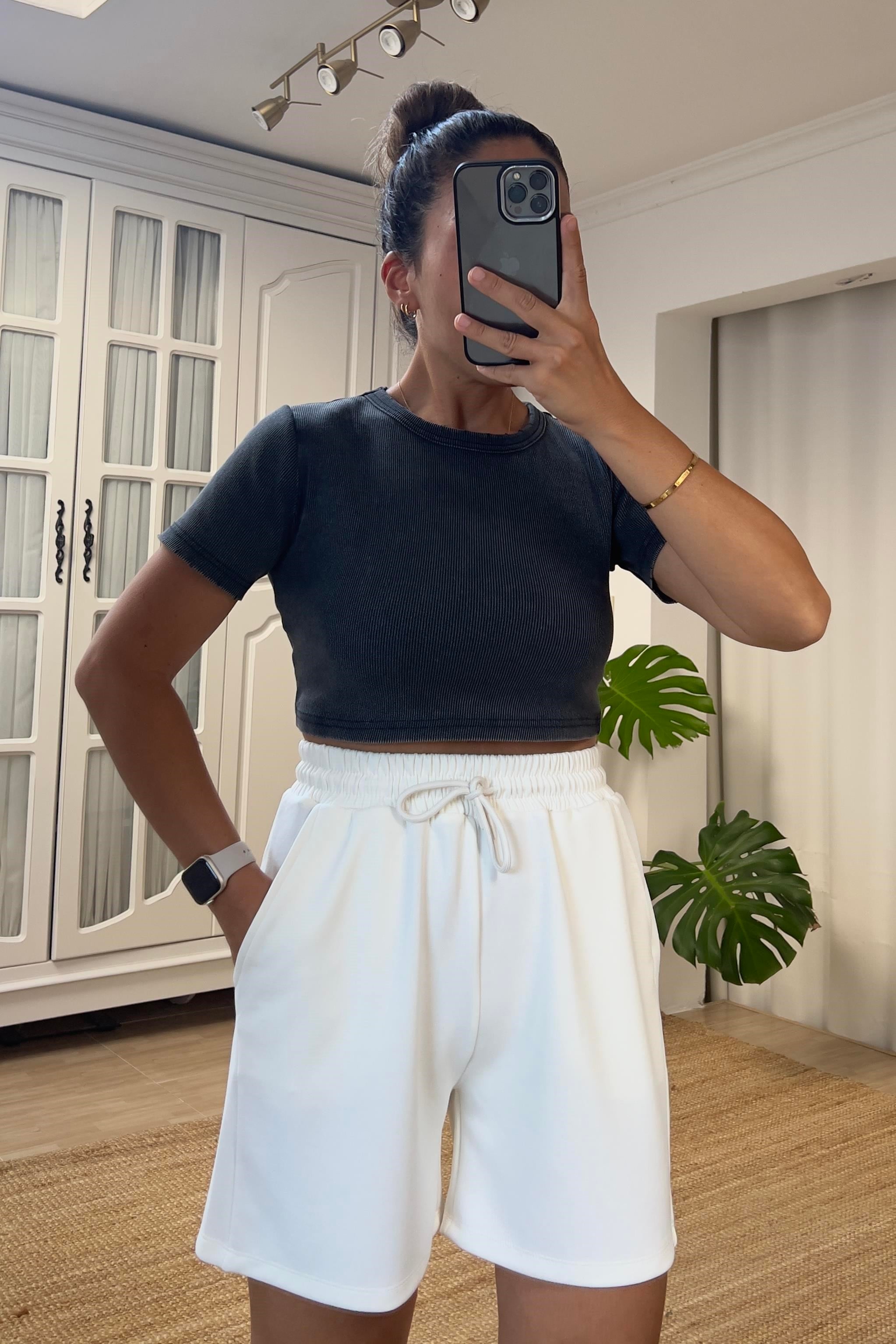 Ekru Oys Modal Şort uygun fiyatlarda www.butikhola.com adresinde