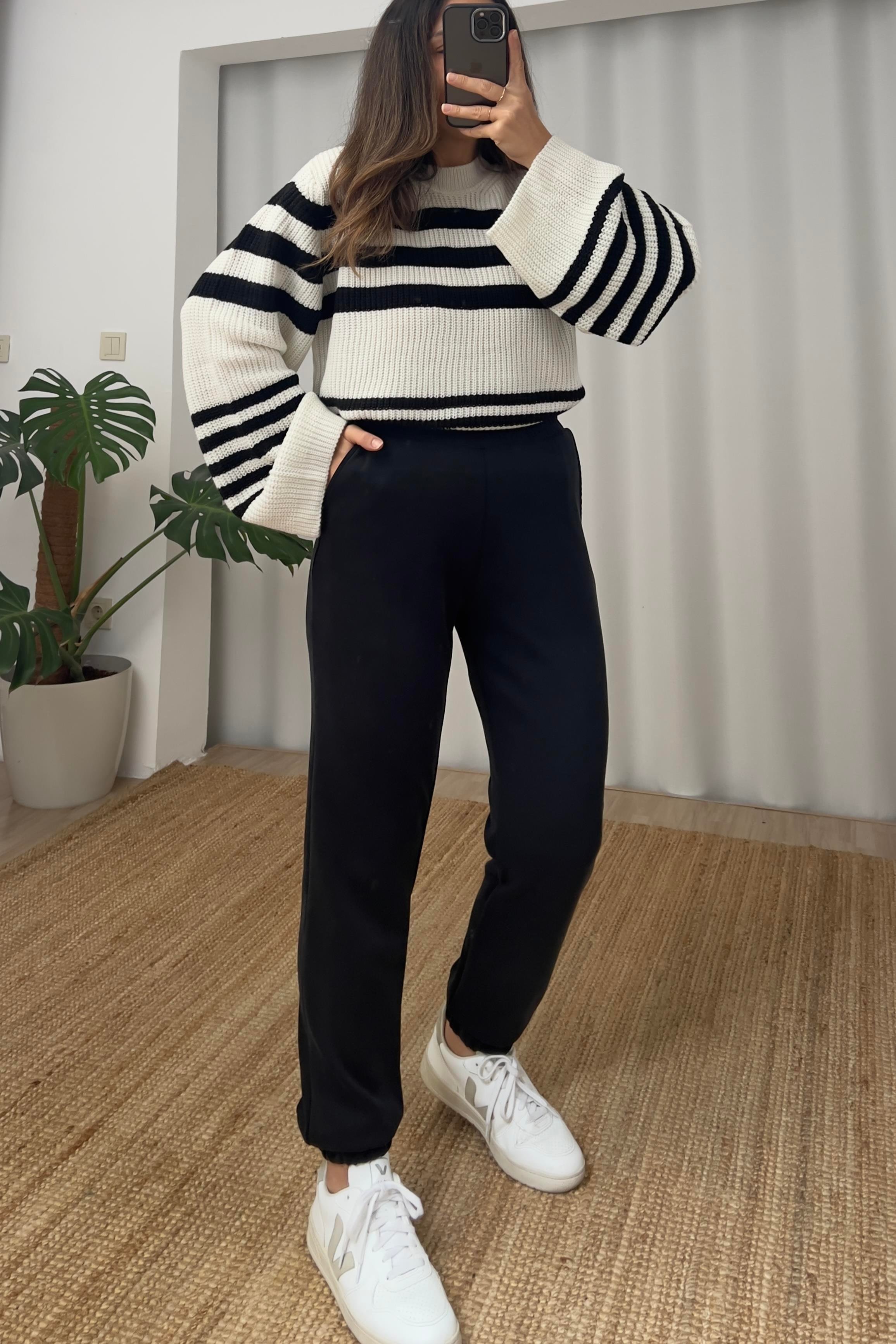 Ekru Siyah Çizgili Salaş Kazak uygun fiyatlarda www.butikhola.com adresinde