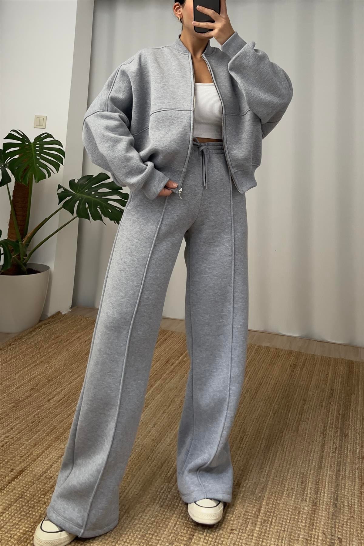 Gri Fermuarlı Bomber Sweatshirt  uygun fiyatlarda www.butikhola.com adresinde