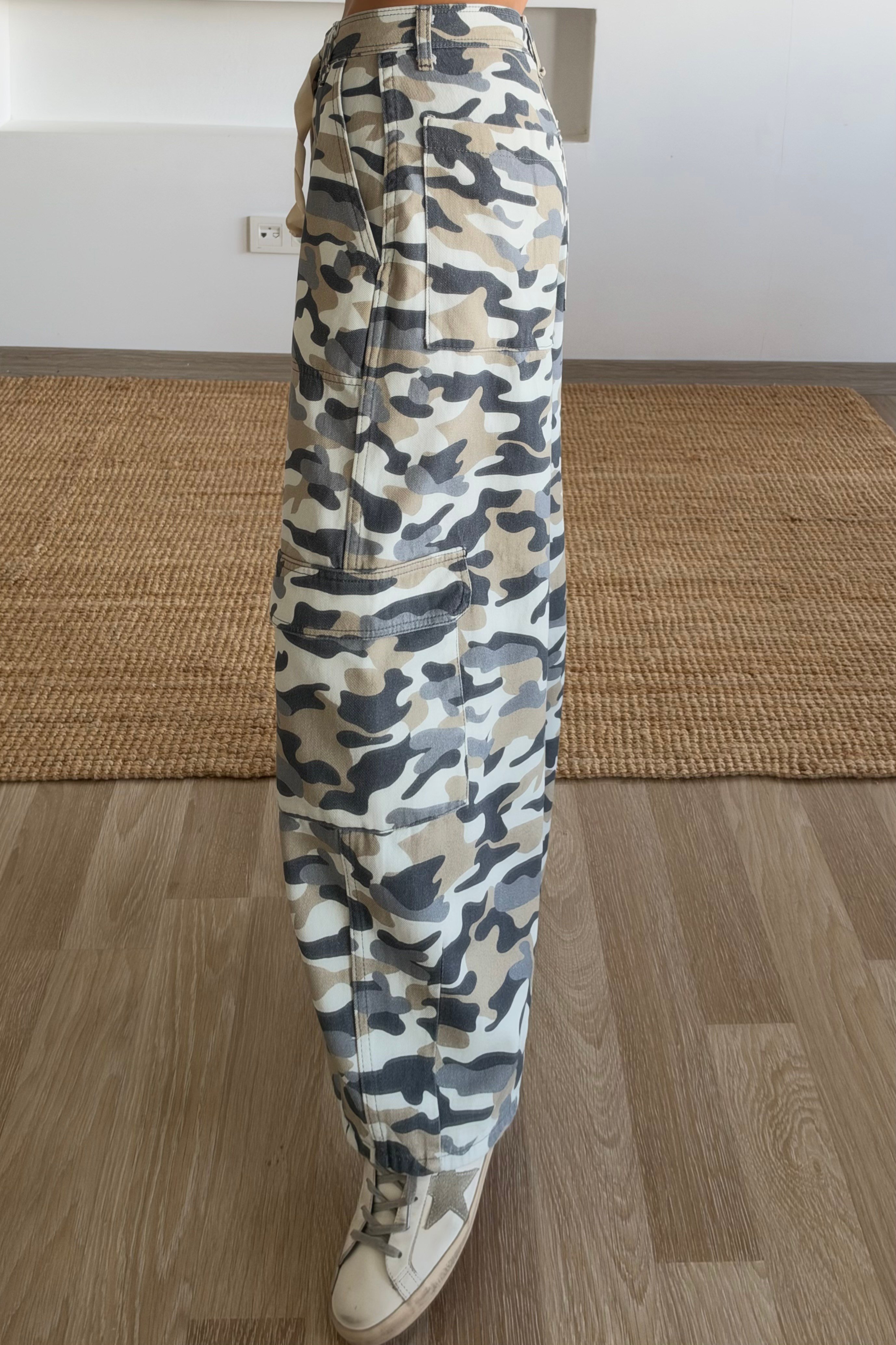 Gri Kamuflaj Desenli Kargo Cepli Pantolon uygun fiyatlarda www.butikhola.com adresinde