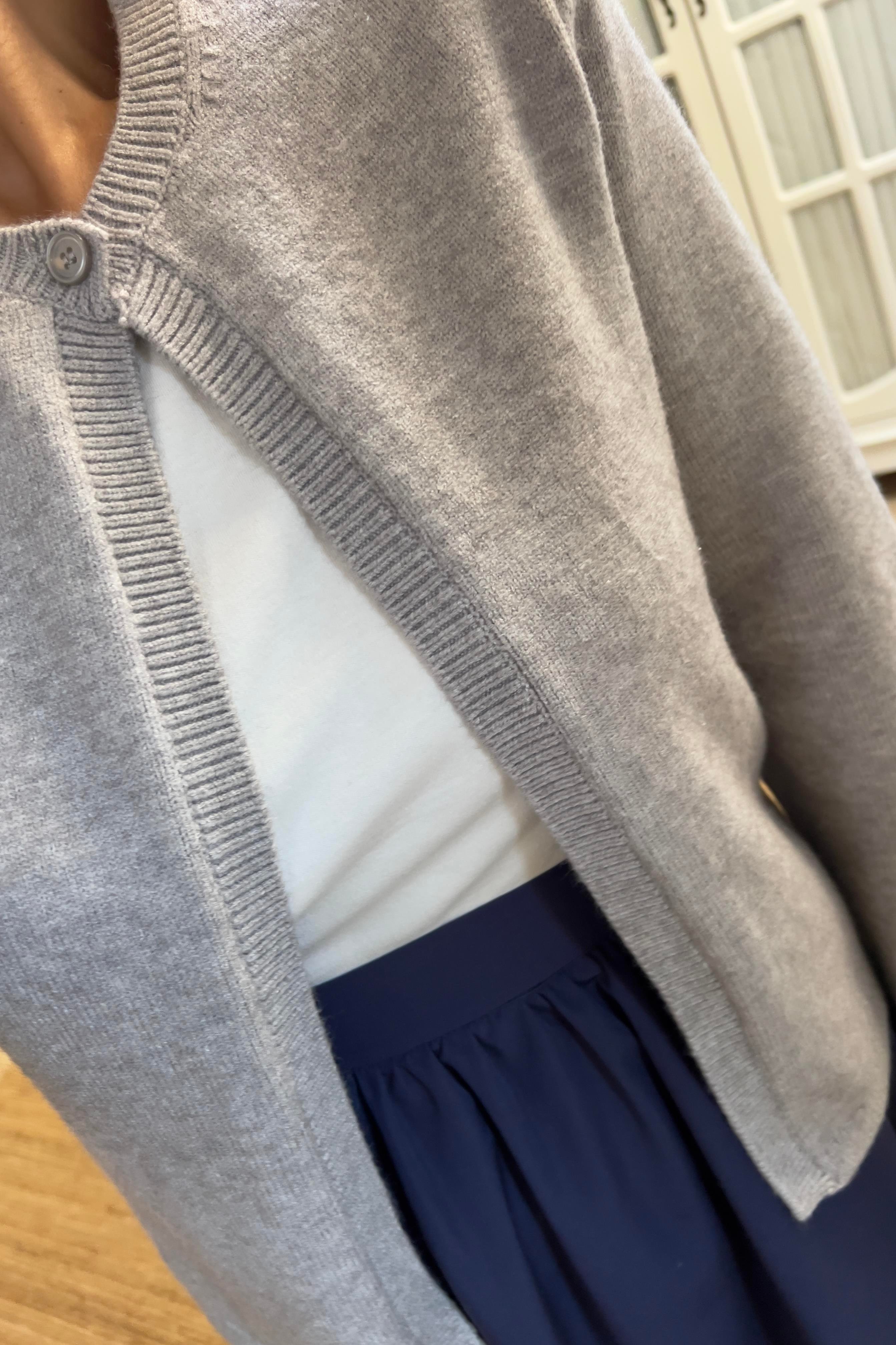 Gri Tek Düğmeli Yumuşak Dokulu  Hırka  uygun fiyatlarda www.butikhola.com adresinde