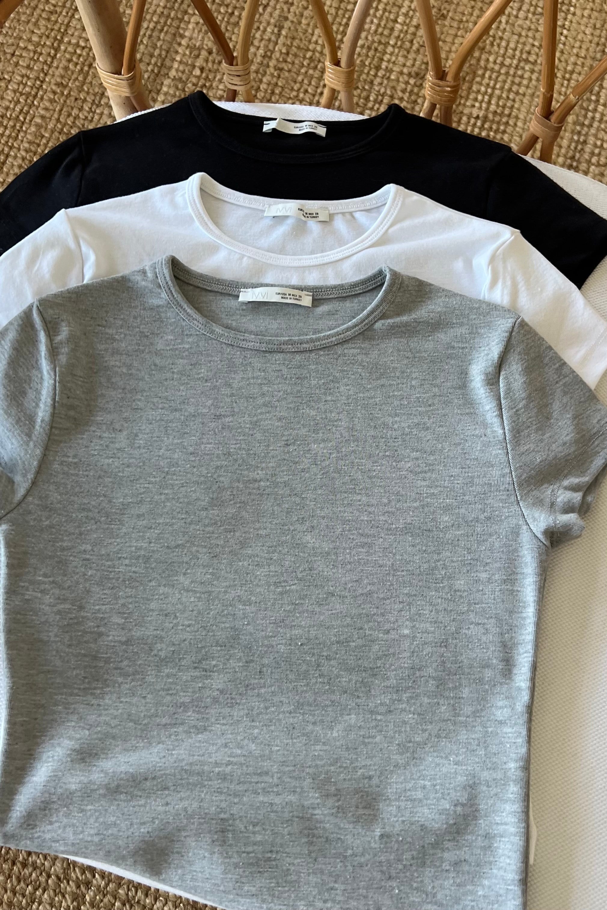 Gri Yumuşak Dokulu Basic Tshirt uygun fiyatlarda www.butikhola.com adresinde