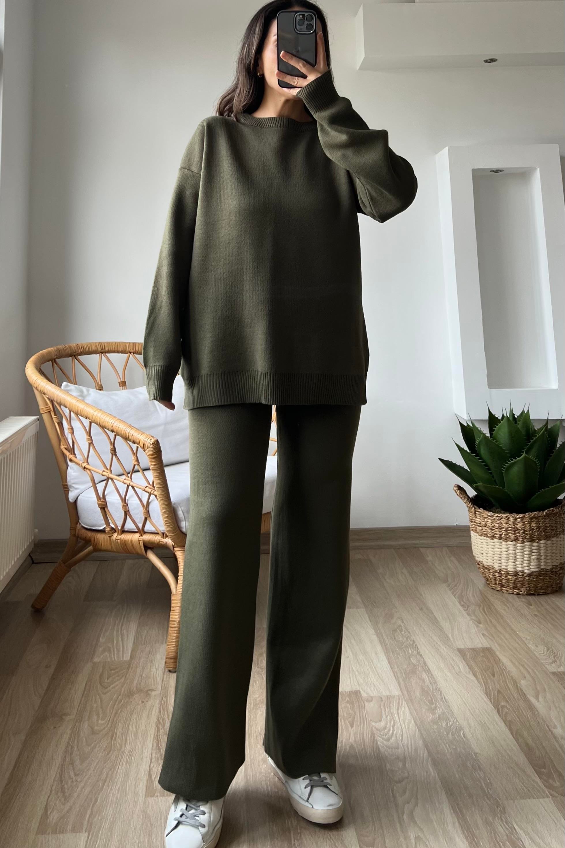 Haki Çelik Örme Triko Takım uygun fiyatlarda www.butikhola.com adresinde