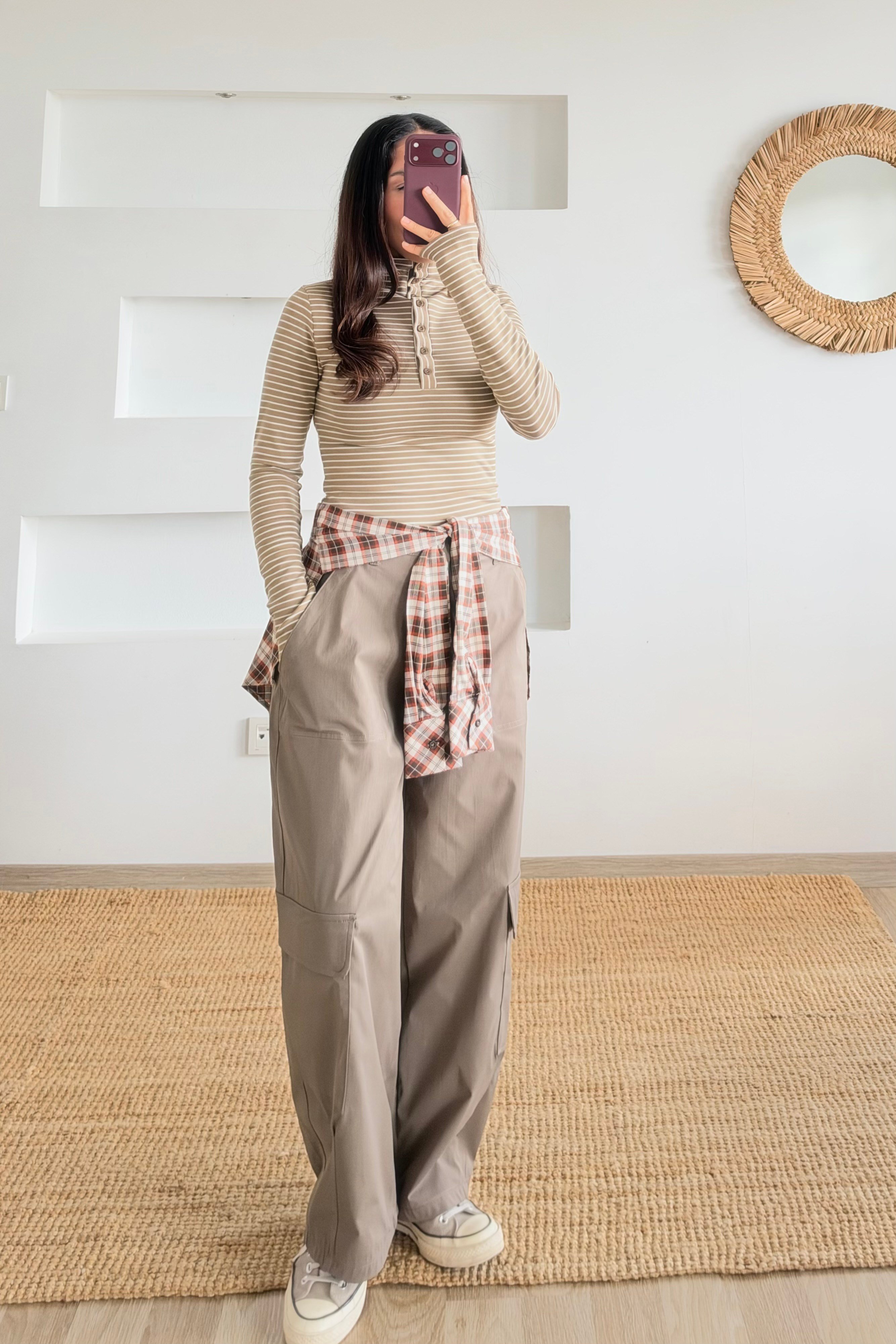 Haki Çıkarılabilir Gömlek Detaylı Kargo Pantolon uygun fiyatlarda www.butikhola.com adresinde
