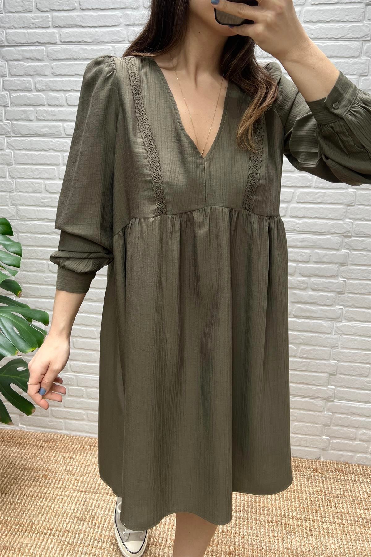 Haki Dantel Detaylı Krinkıl Elbise  uygun fiyatlarda www.butikhola.com adresinde
