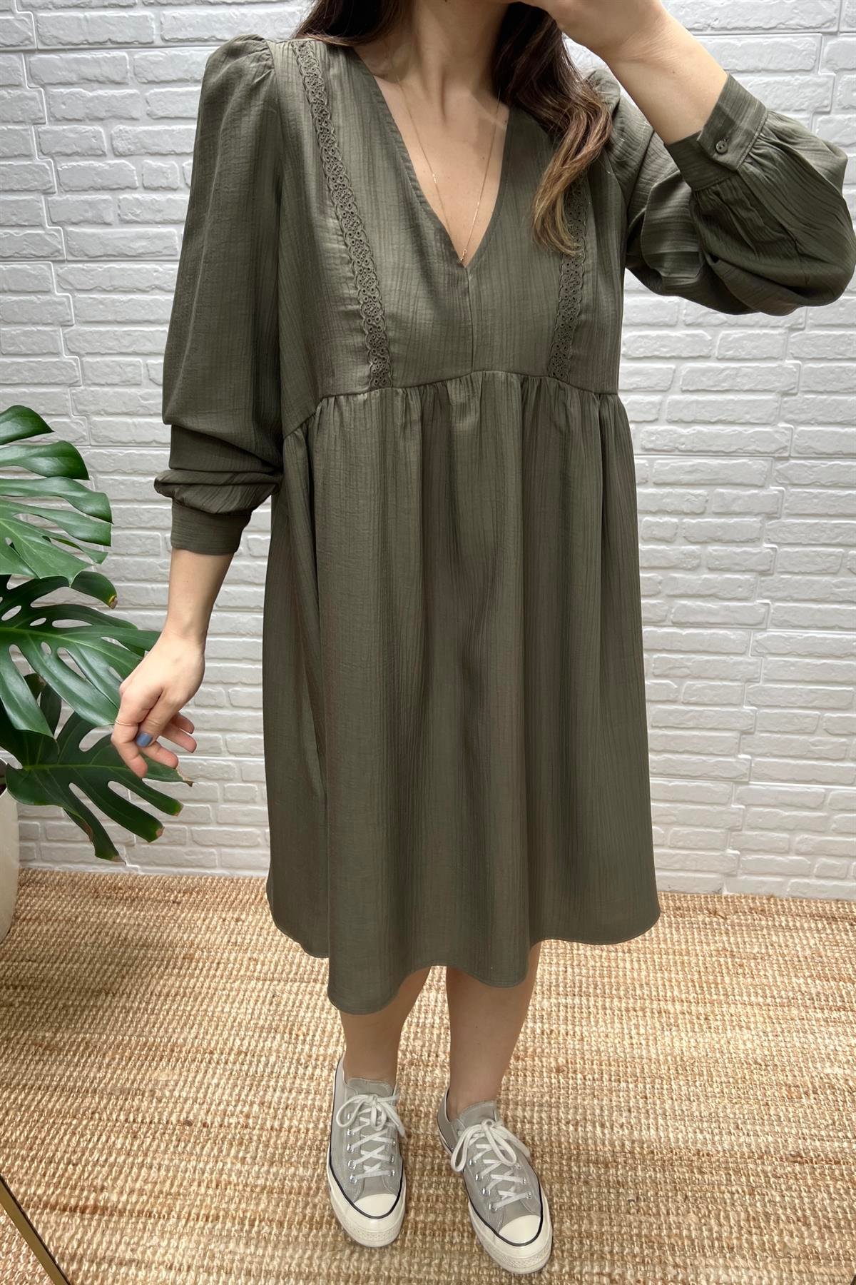 Haki Dantel Detaylı Krinkıl Elbise  uygun fiyatlarda www.butikhola.com adresinde