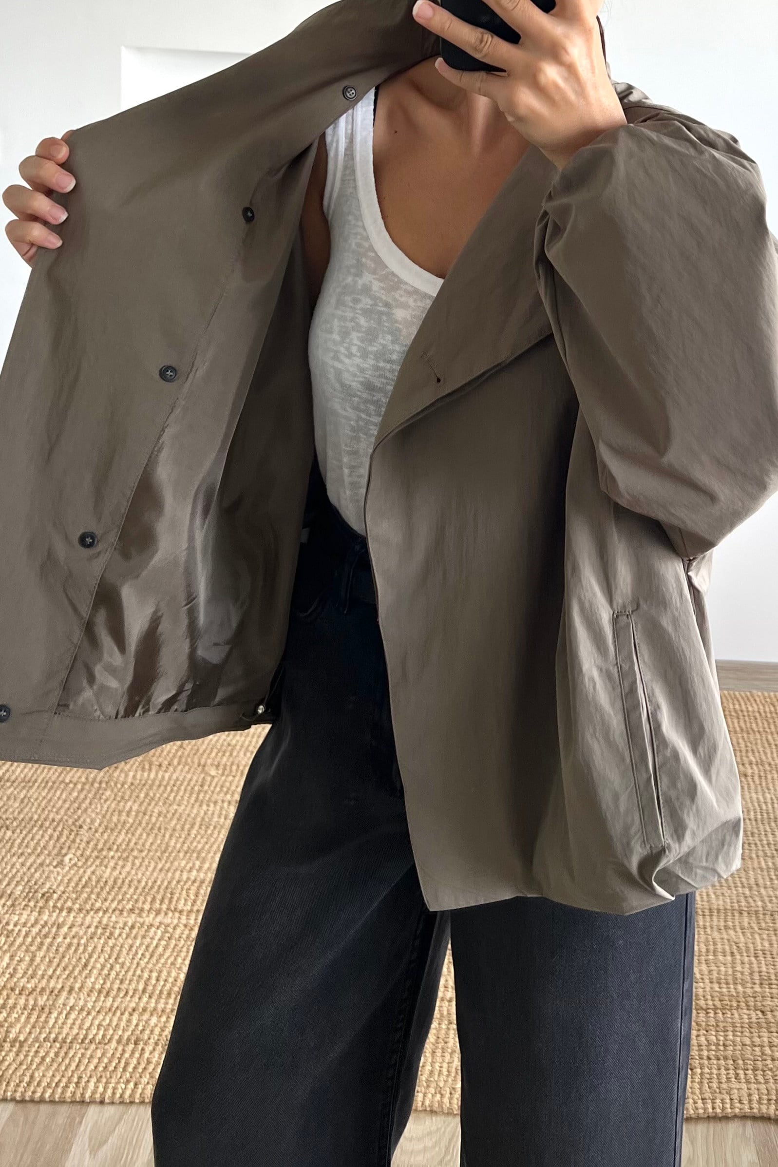 Haki Dik Yaka Kısa Trençkot uygun fiyatlarda www.butikhola.com adresinde