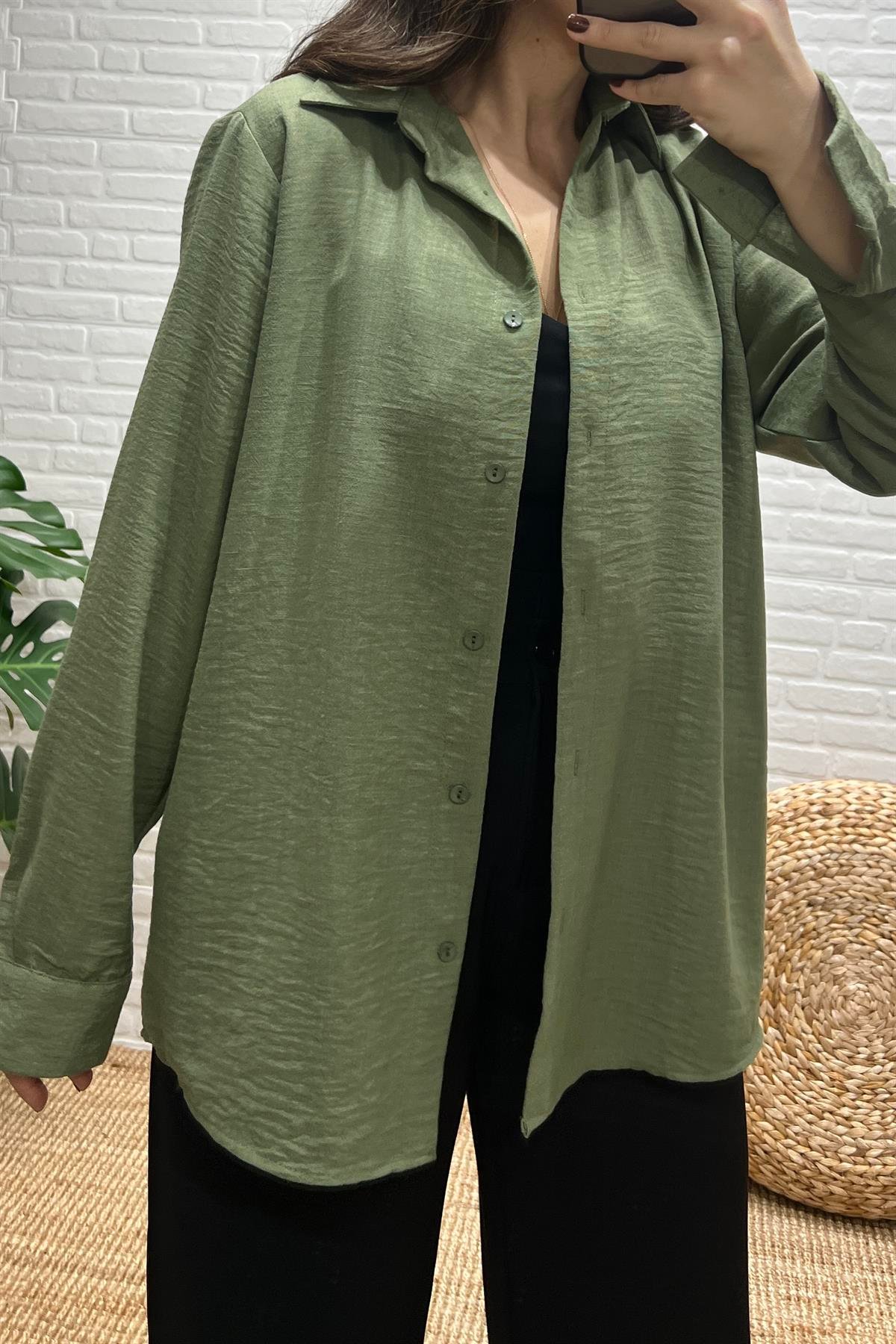 Haki Dokulu Salaş Gömlek uygun fiyatlarda www.butikhola.com adresinde