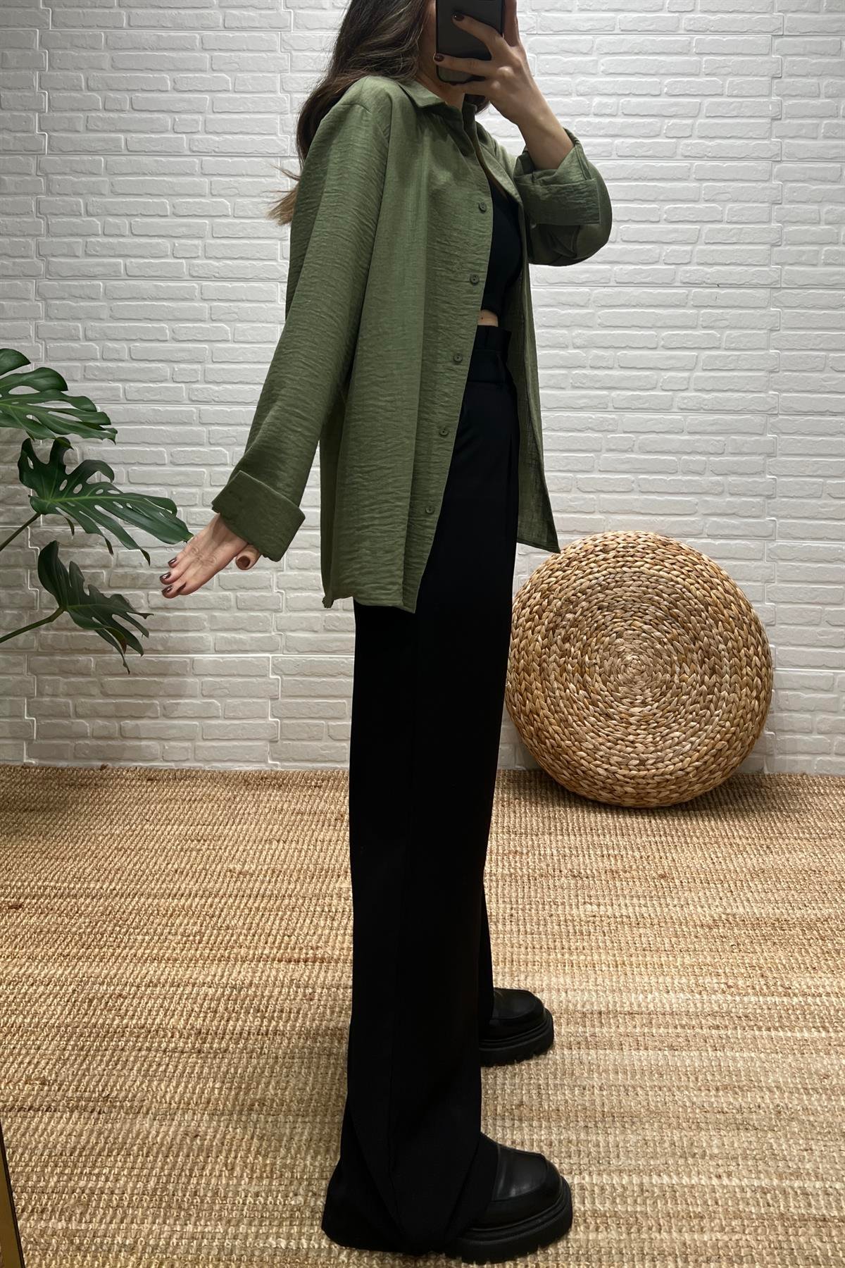 Haki Dokulu Salaş Gömlek uygun fiyatlarda www.butikhola.com adresinde