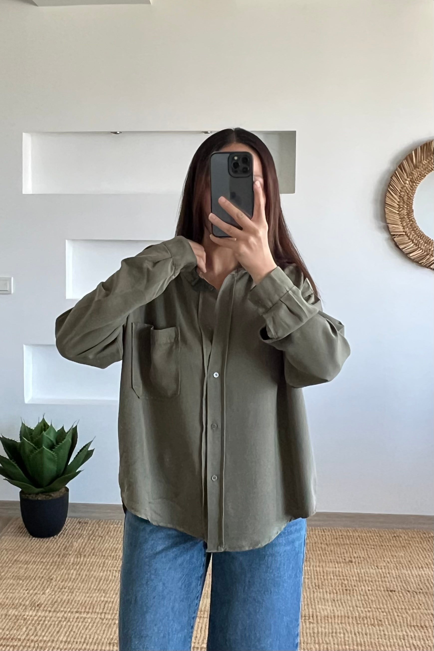 Haki Oversize Tensel Gömlek uygun fiyatlarda www.butikhola.com adresinde