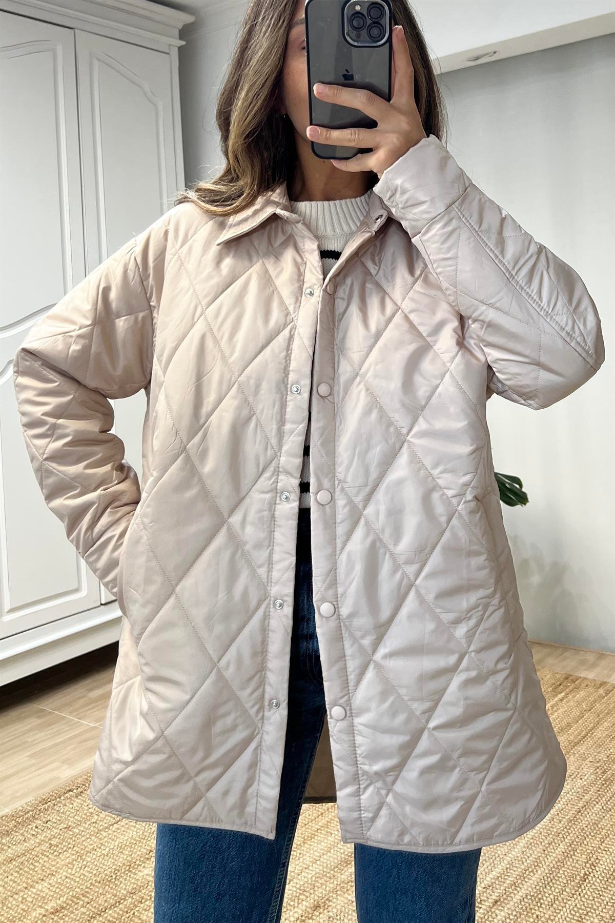 Haki Rengi Kapitone Baharlık Uzun Mont uygun fiyatlarda www.butikhola.com adresinde