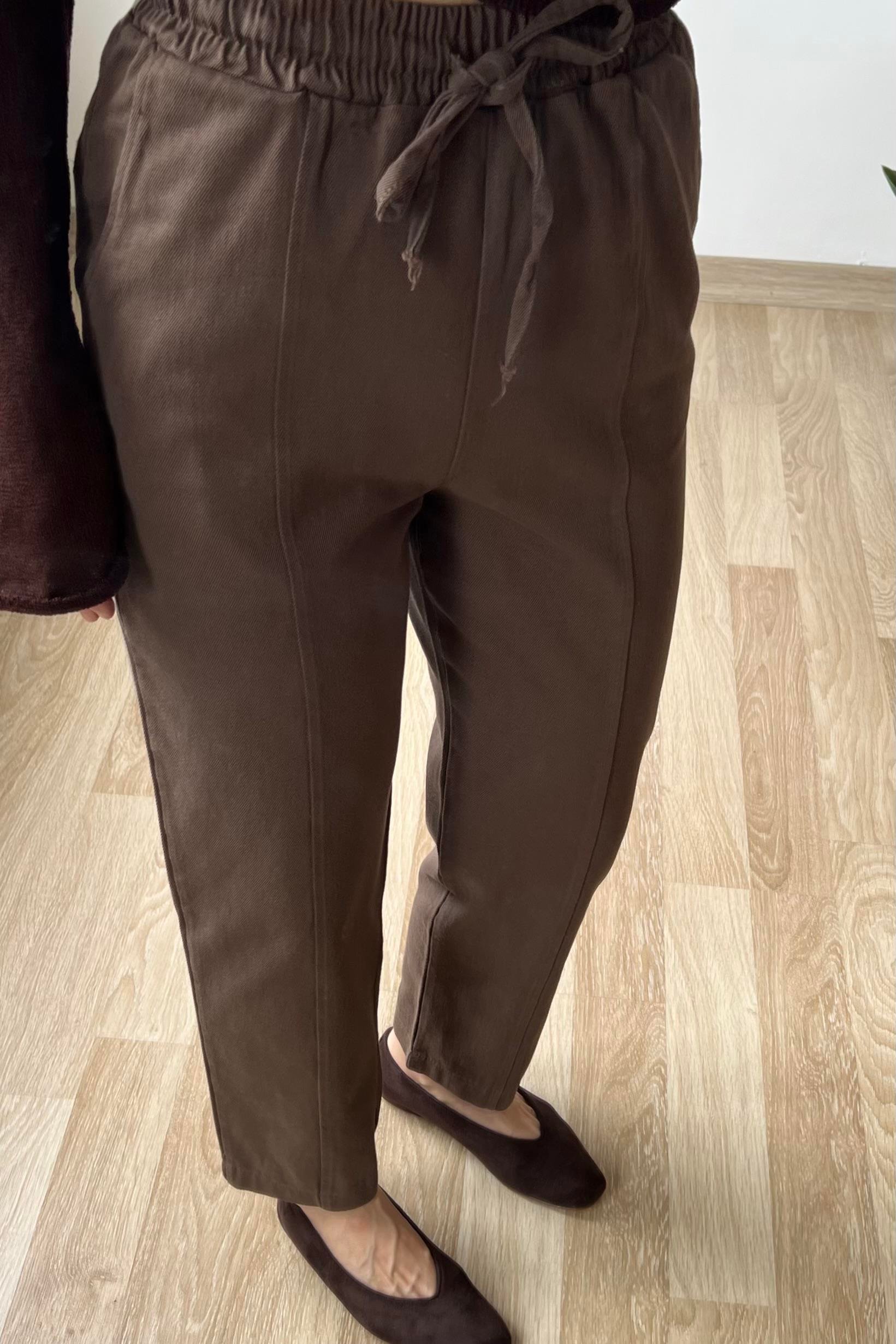 Kahverengi Denim Havuç Pantolon uygun fiyatlarda www.butikhola.com adresinde