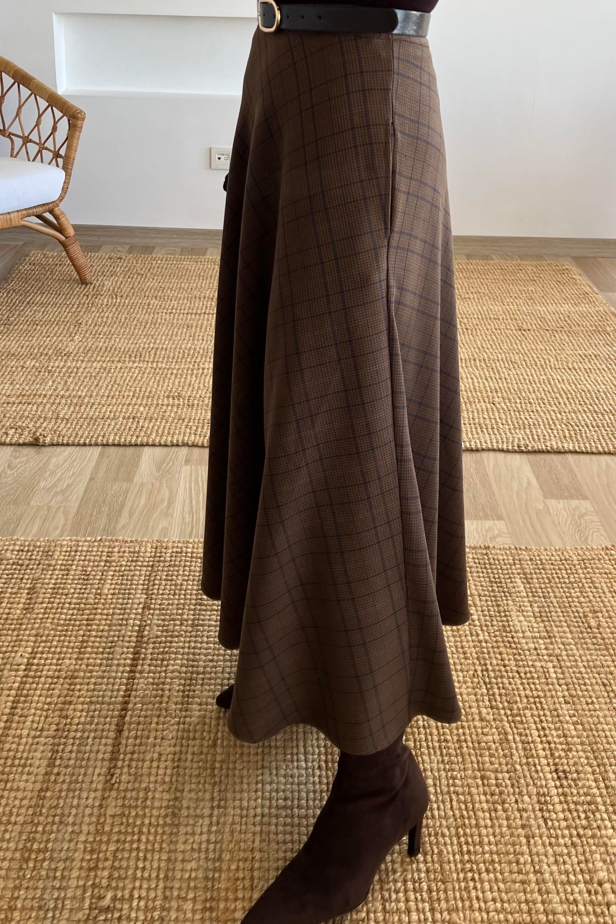 Kahverengi Ekoseli Cepli Midi Etek uygun fiyatlarda www.butikhola.com adresinde