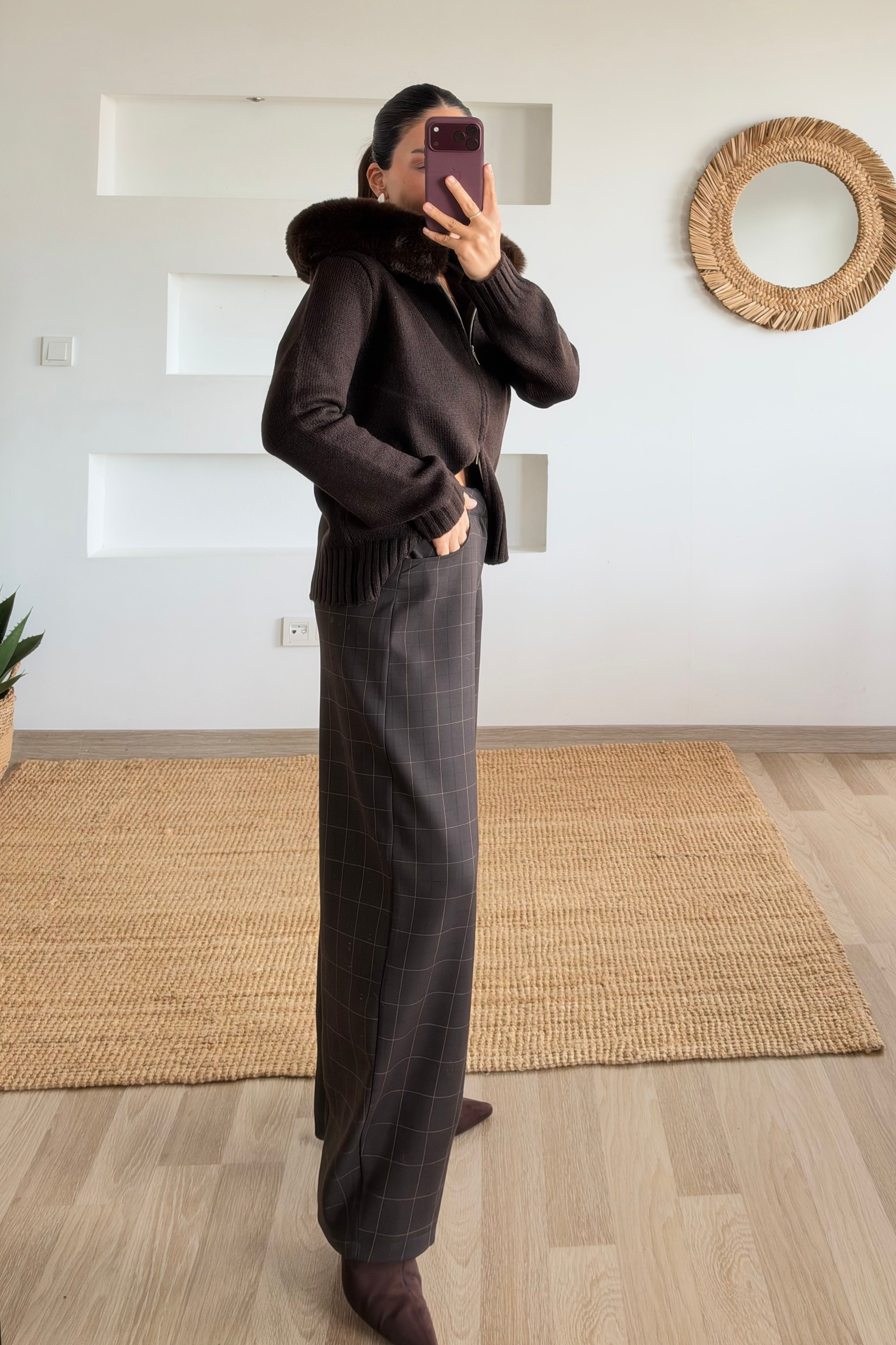 Kahverengi Ekoseli Pantolon uygun fiyatlarda www.butikhola.com adresinde