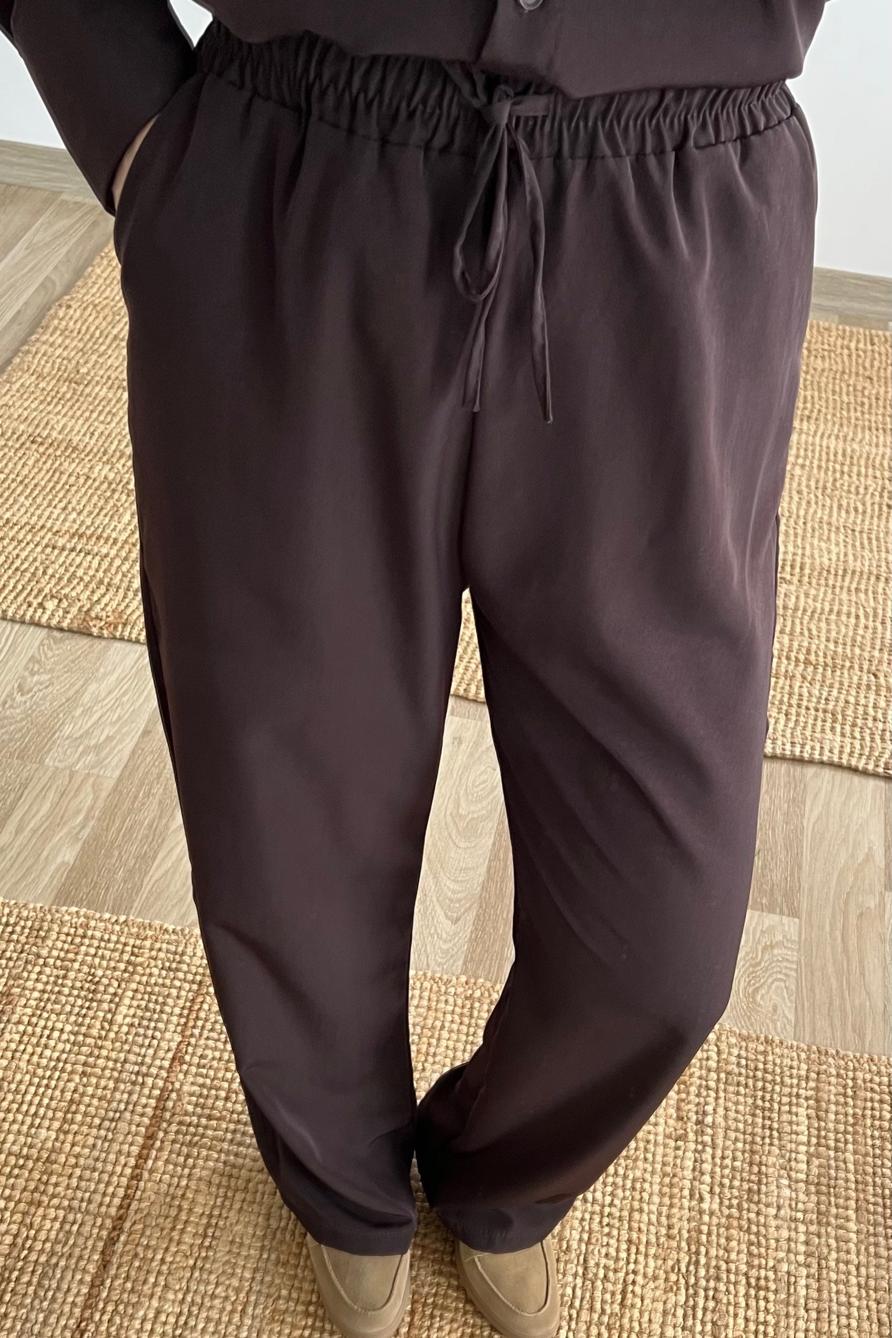 Kahverengi Gömlek Pantolon Takım uygun fiyatlarda www.butikhola.com adresinde