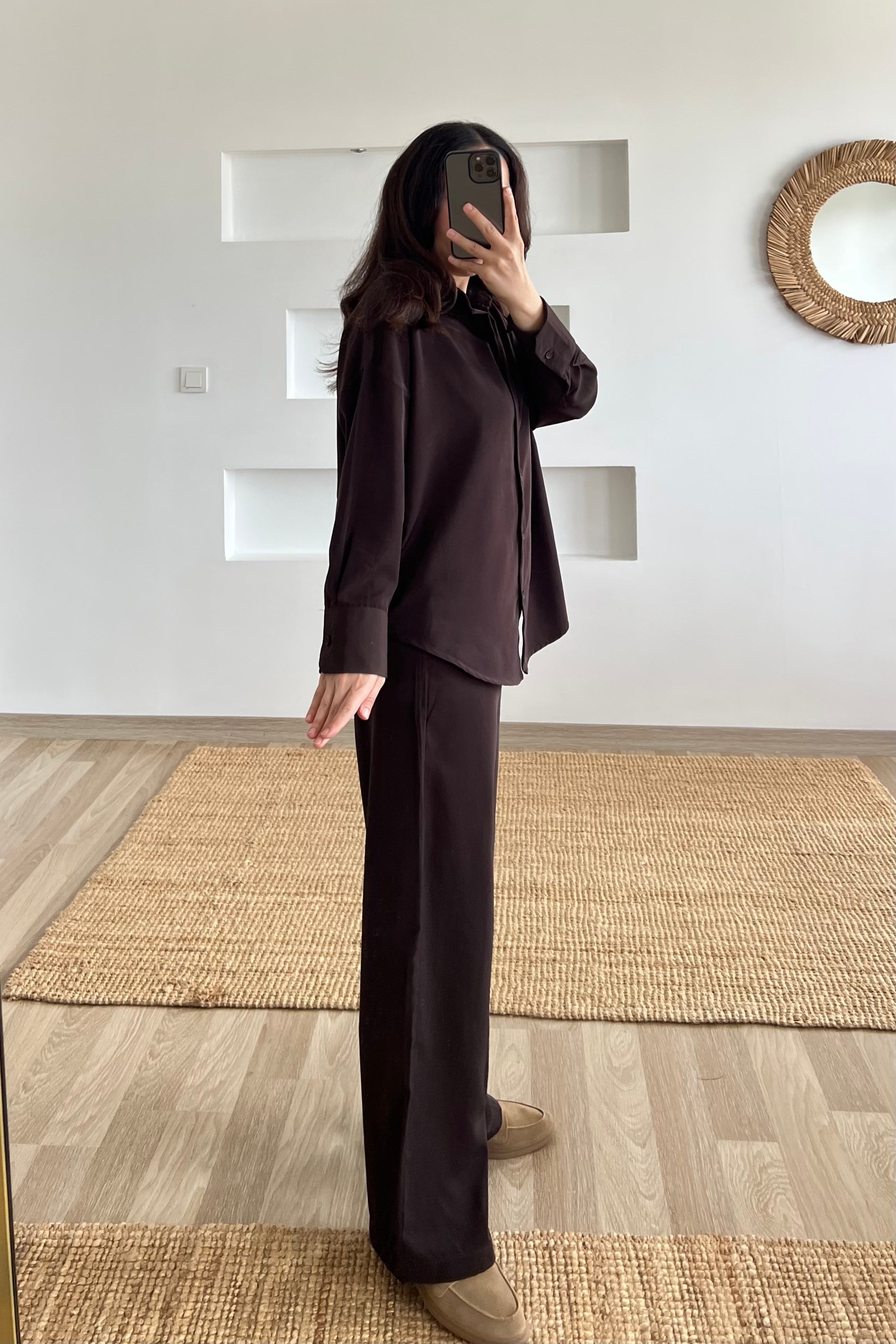 Kahverengi Gömlek Pantolon Takım uygun fiyatlarda www.butikhola.com adresinde