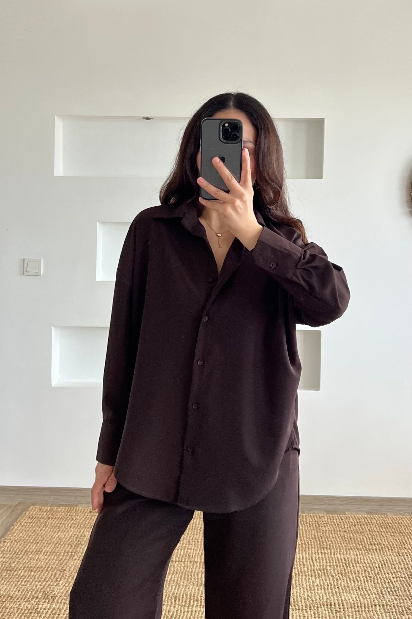 Kahverengi Gömlek Pantolon Takım uygun fiyatlarda www.butikhola.com adresinde