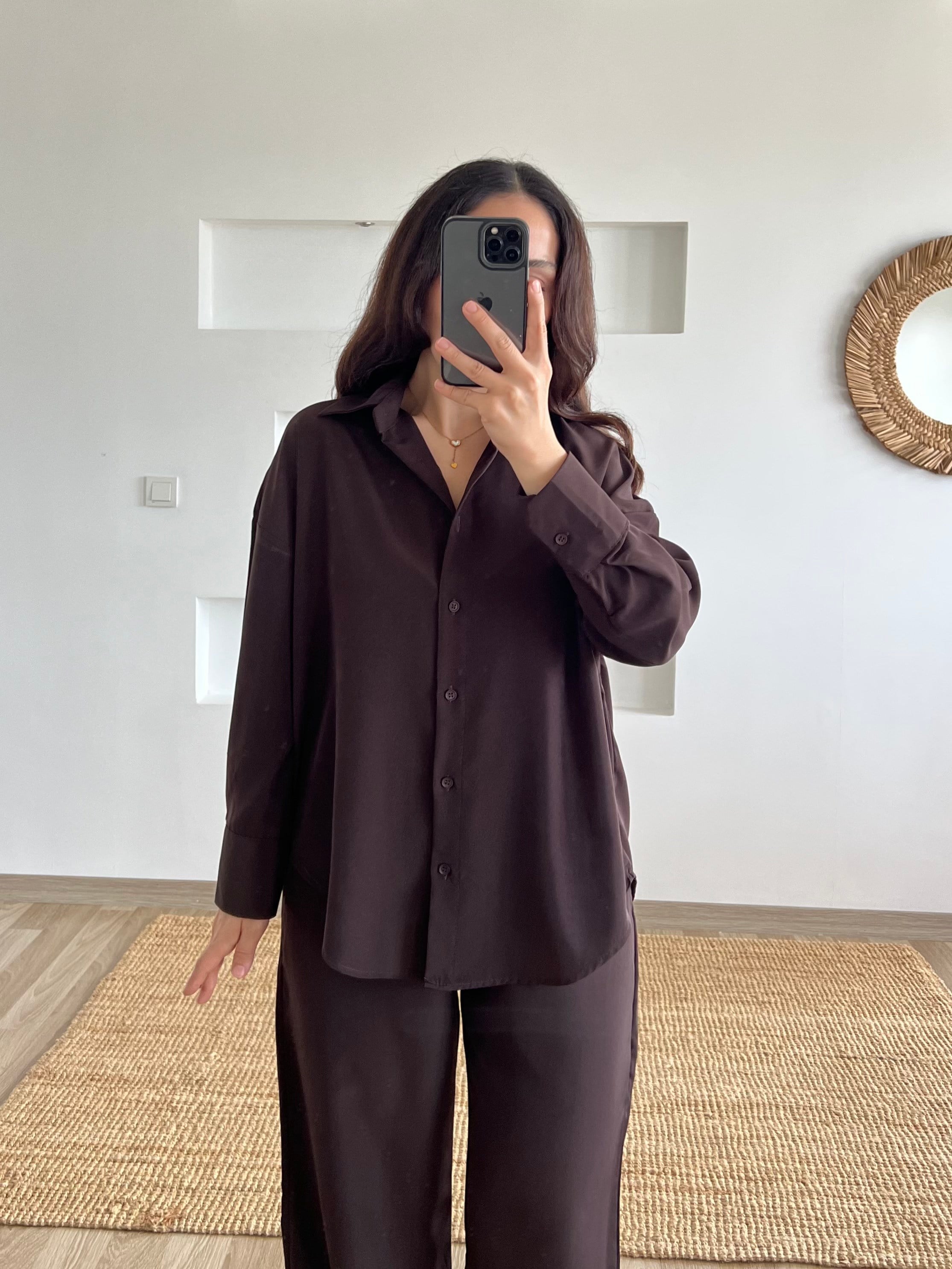 Kahverengi Gömlek Pantolon Takım uygun fiyatlarda www.butikhola.com adresinde