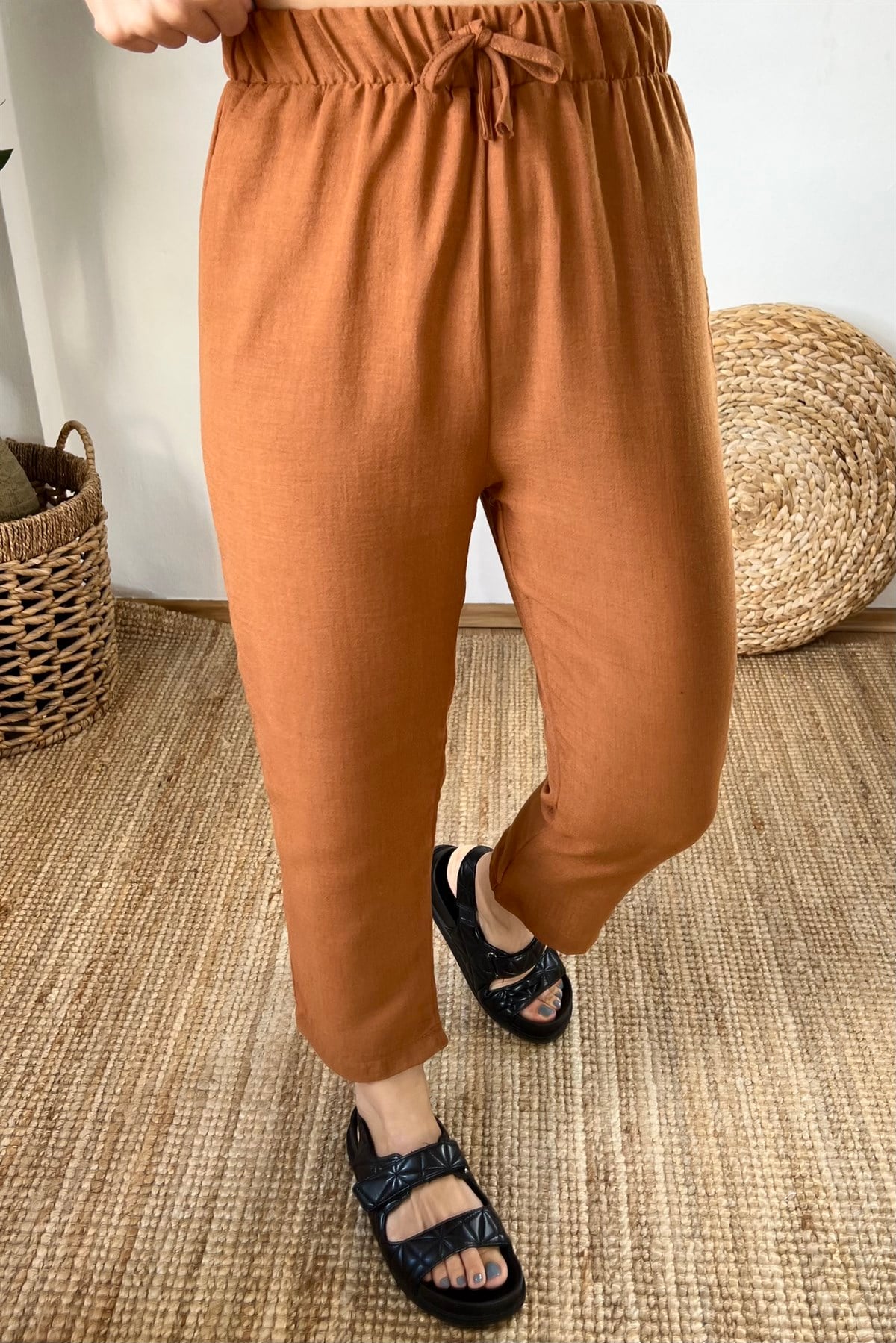 Kahverengi Keten Gömlek Pantolon Takım uygun fiyatlarda www.butikhola.com adresinde