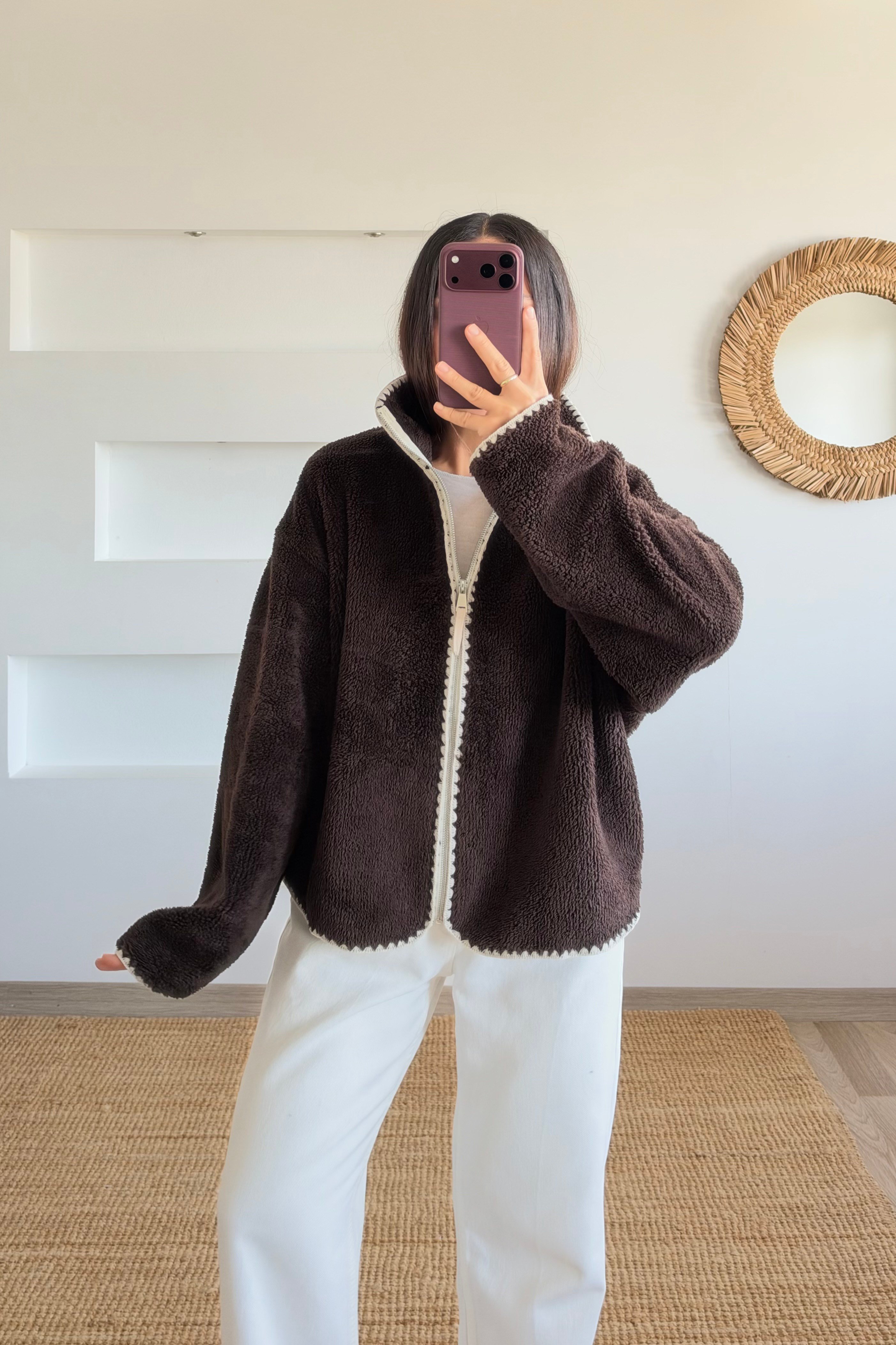 Kahverengi Kontrast Dikişli Suni Yün  Ceket uygun fiyatlarda www.butikhola.com adresinde